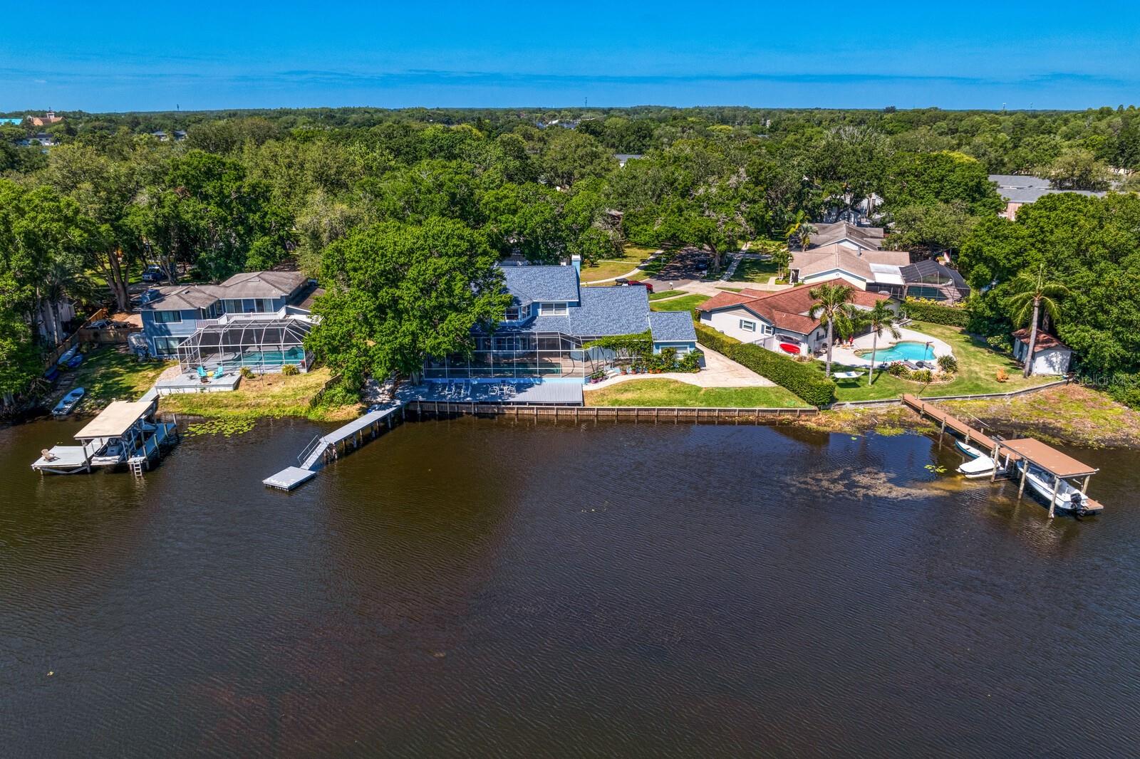 13548 LAKE MAGDALENE DR, TAMPA, FL, 33613