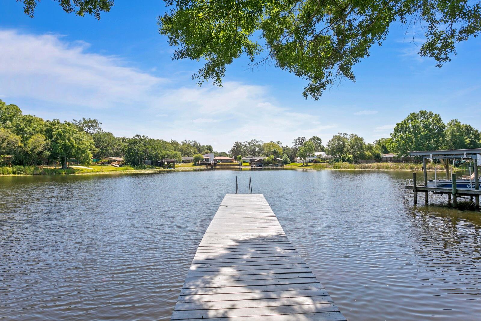 13548 LAKE MAGDALENE DR, TAMPA, FL, 33613
