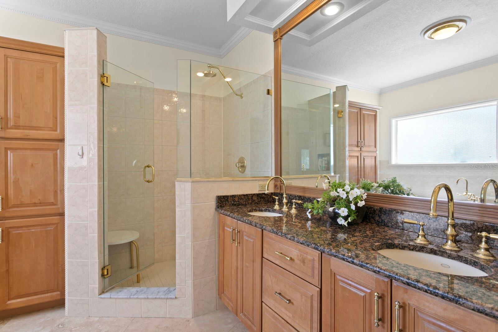 13548 LAKE MAGDALENE DR, TAMPA, FL, 33613