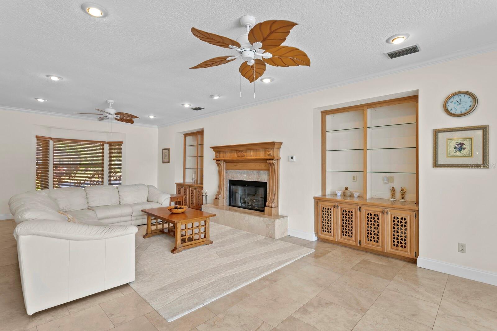 13548 LAKE MAGDALENE DR, TAMPA, FL, 33613