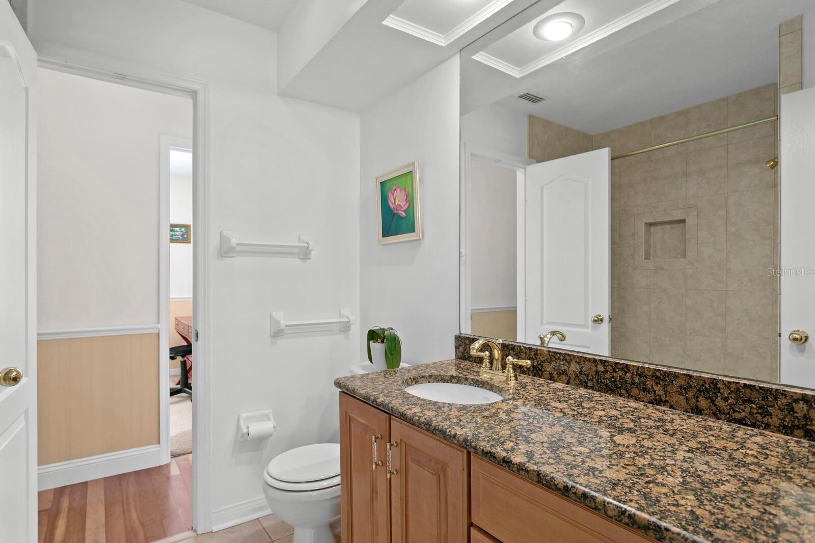 13548 LAKE MAGDALENE DR, TAMPA, FL, 33613