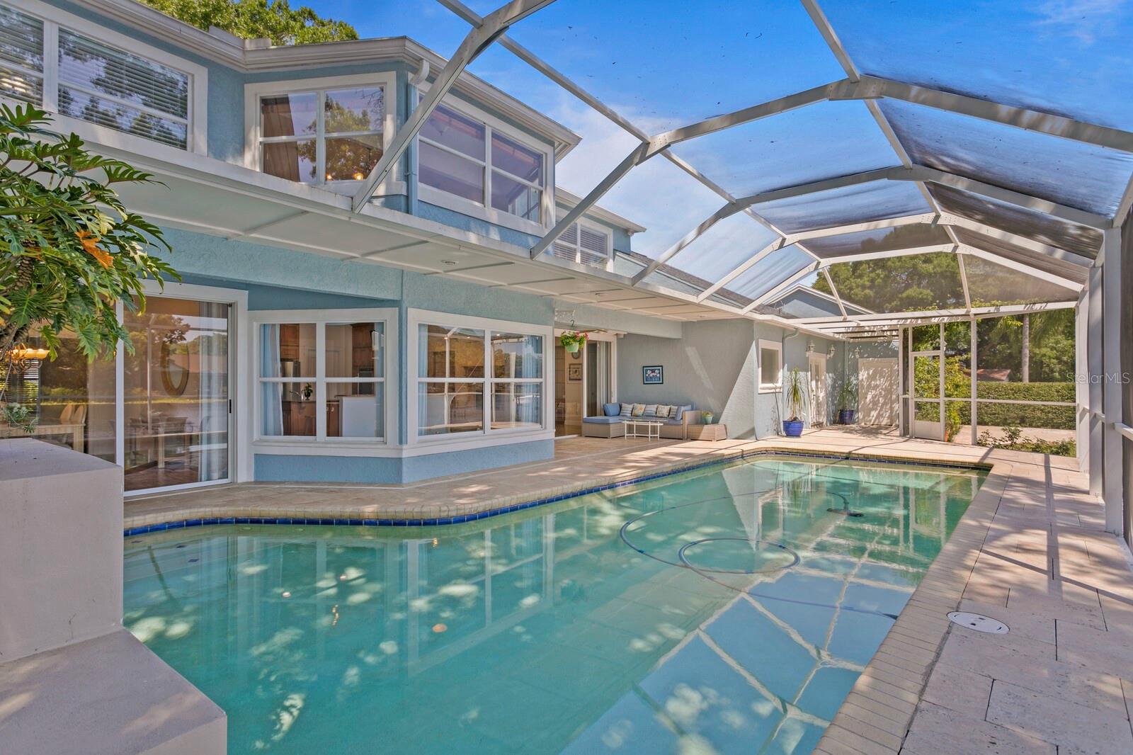 13548 LAKE MAGDALENE DR, TAMPA, FL, 33613