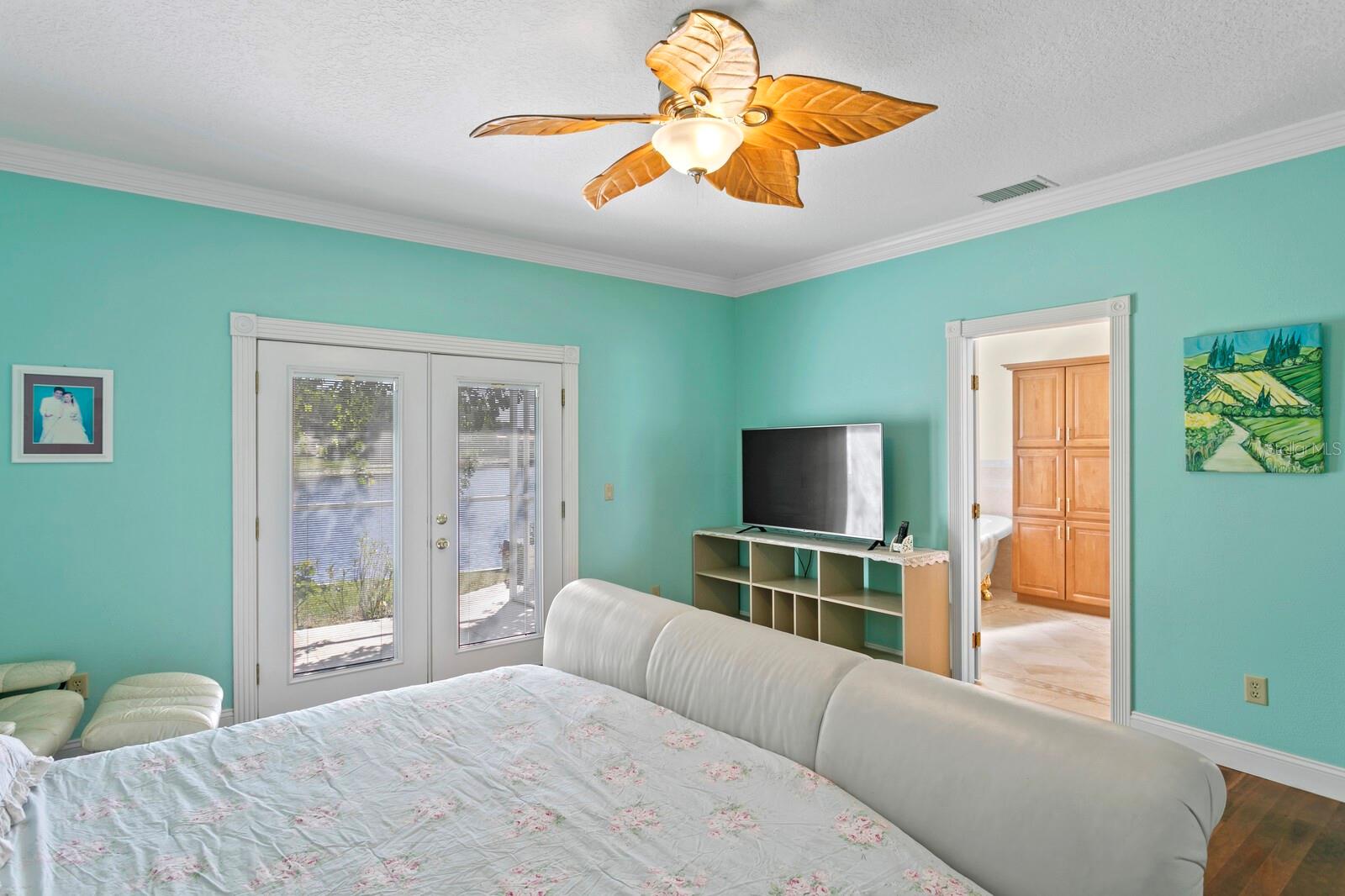 13548 LAKE MAGDALENE DR, TAMPA, FL, 33613