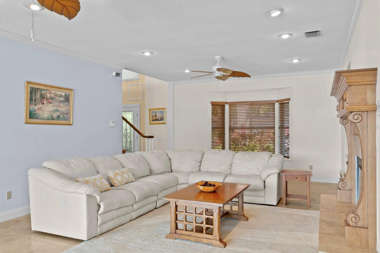 13548 LAKE MAGDALENE DR, TAMPA, FL, 33613