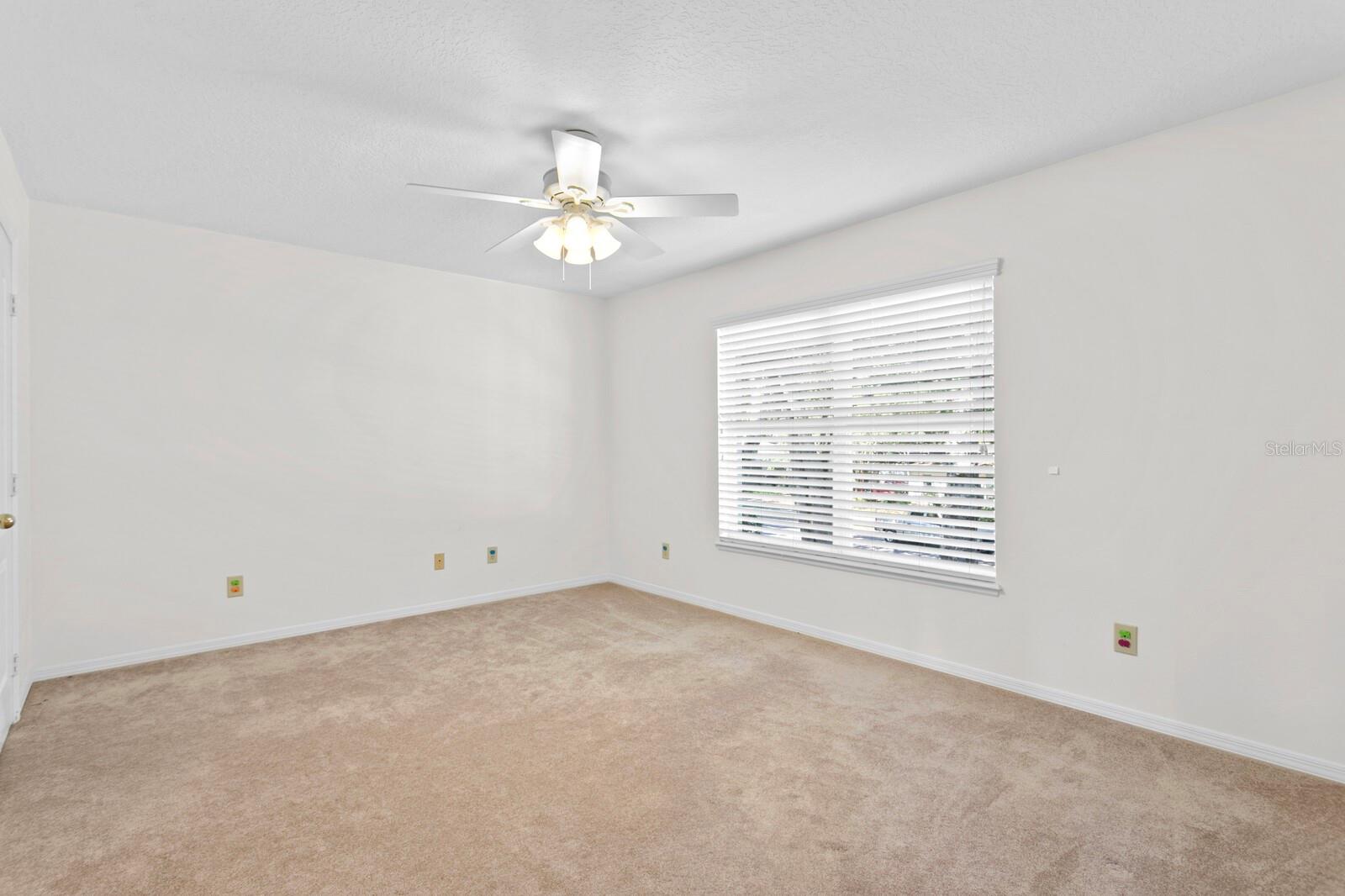 13548 LAKE MAGDALENE DR, TAMPA, FL, 33613