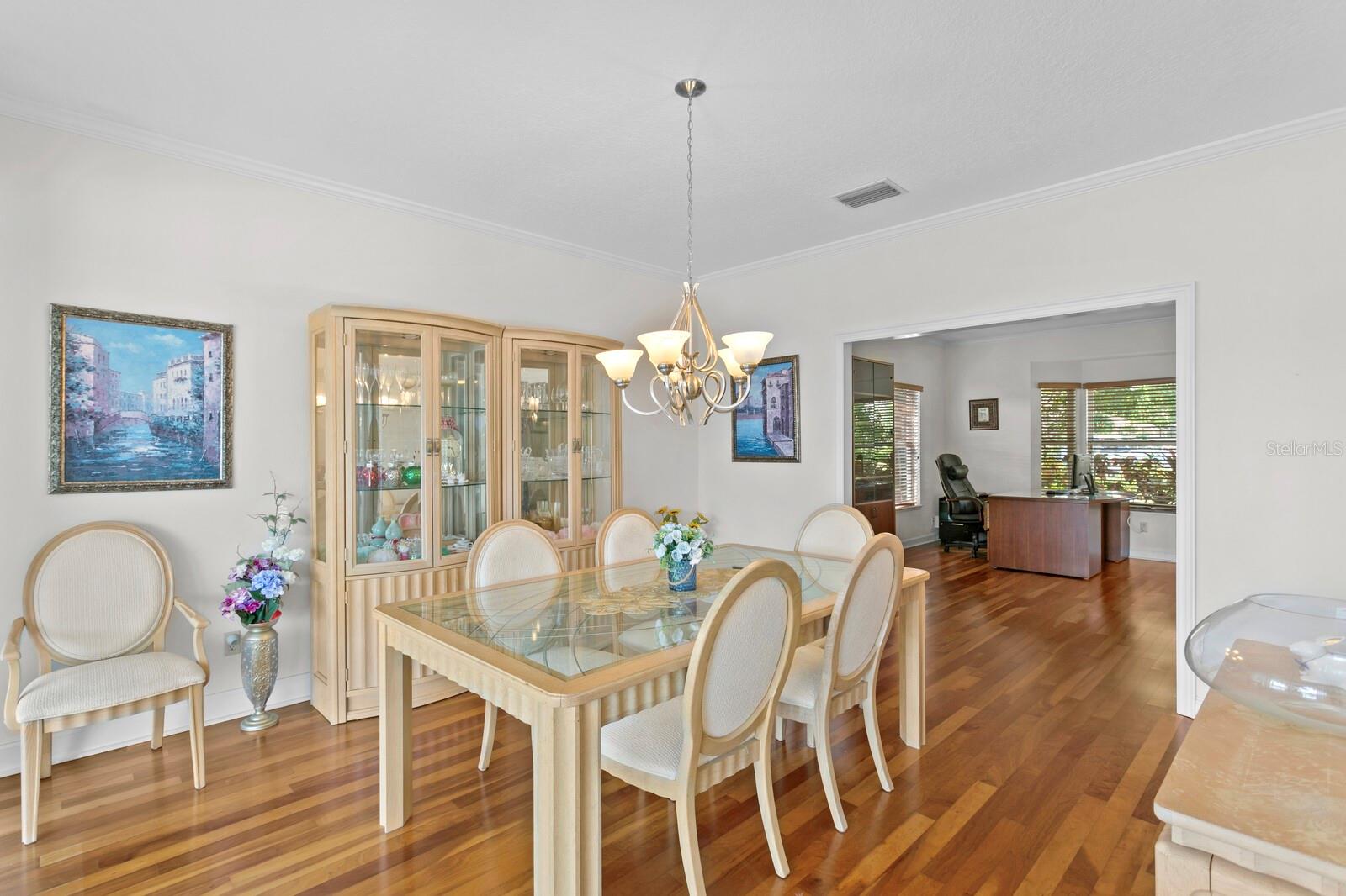 13548 LAKE MAGDALENE DR, TAMPA, FL, 33613