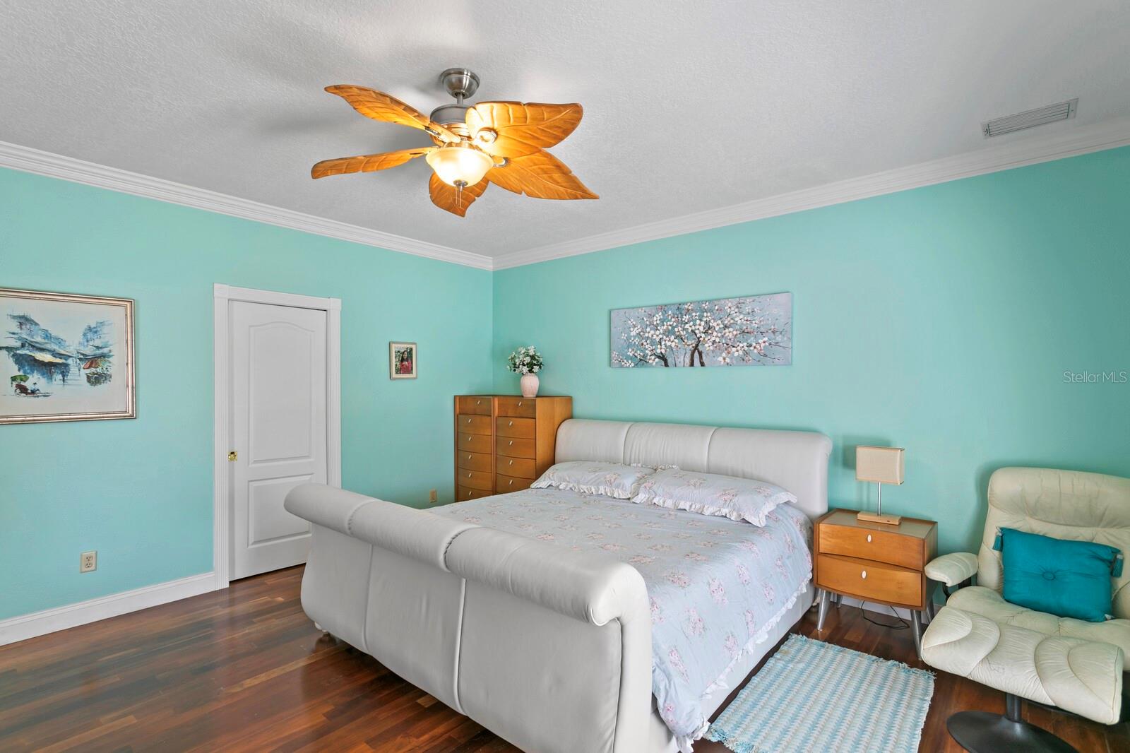 13548 LAKE MAGDALENE DR, TAMPA, FL, 33613