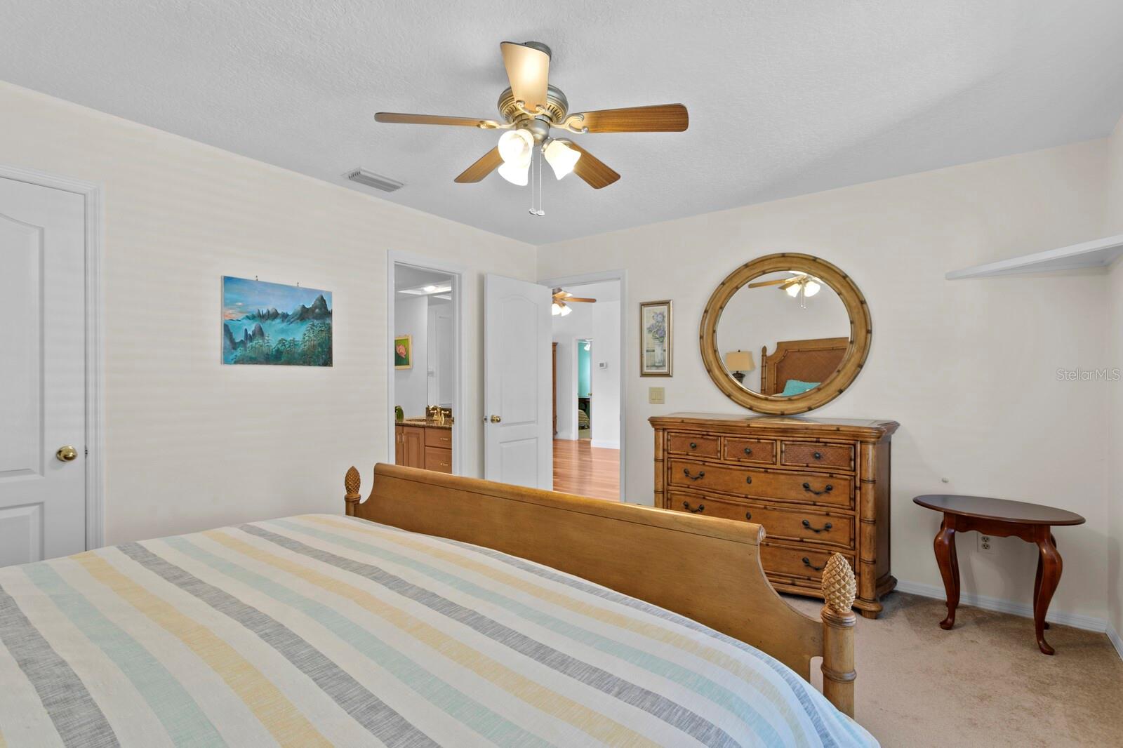 13548 LAKE MAGDALENE DR, TAMPA, FL, 33613