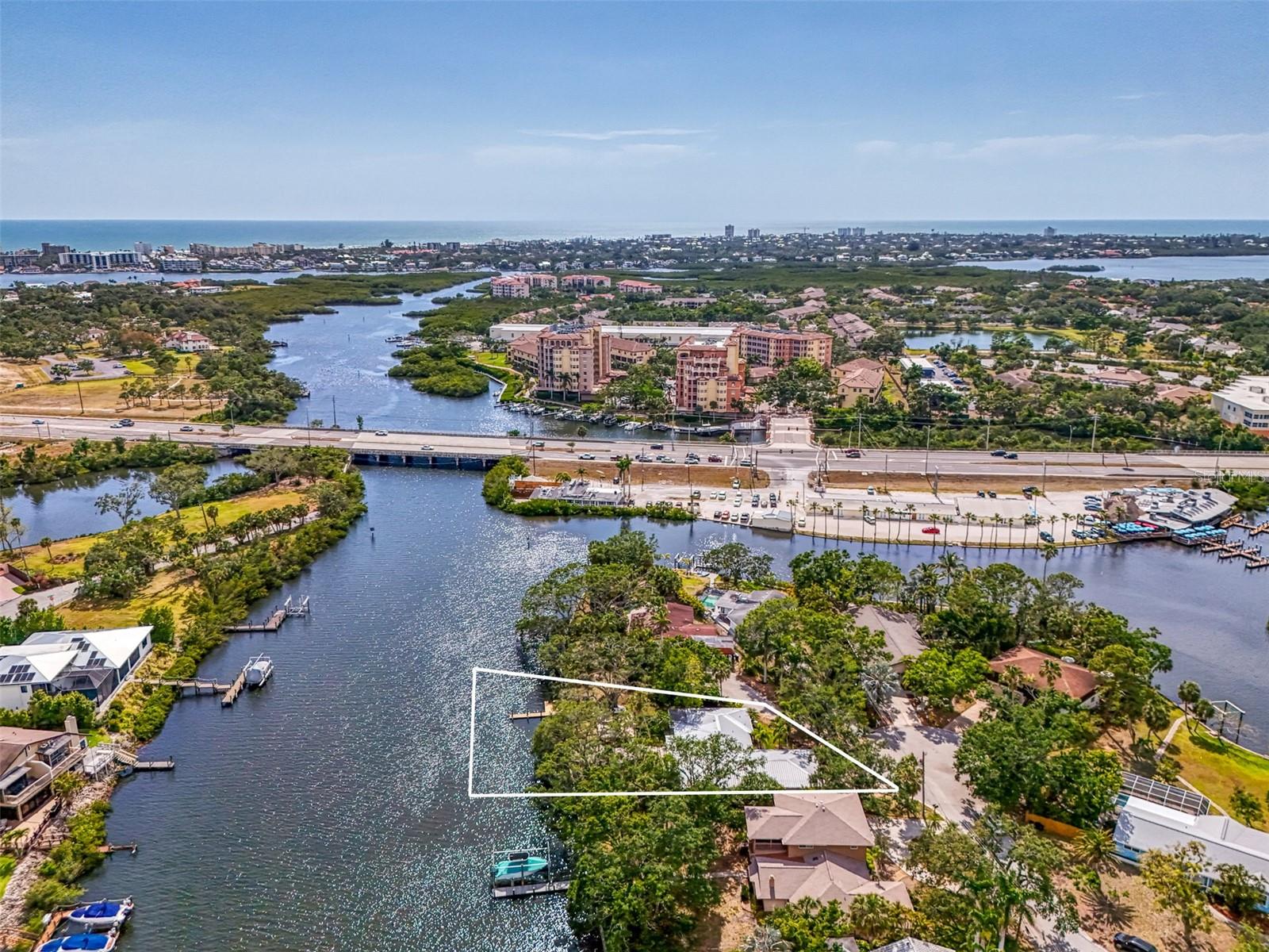 5377 PALOS VERDES DR, SARASOTA, FL, 34231