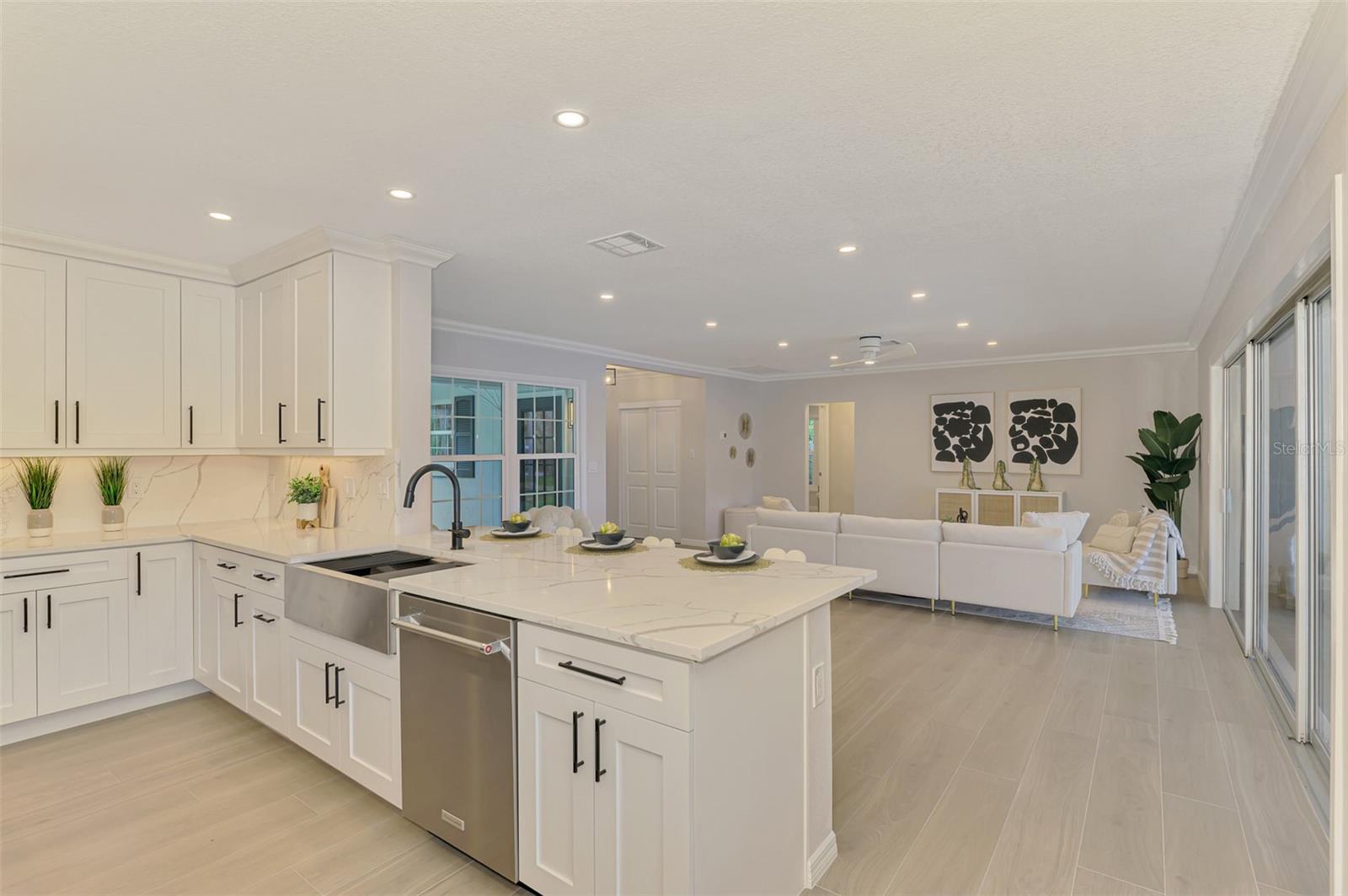 5377 PALOS VERDES DR, SARASOTA, FL, 34231