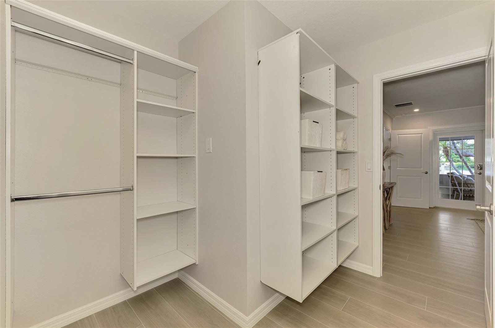 5377 PALOS VERDES DR, SARASOTA, FL, 34231