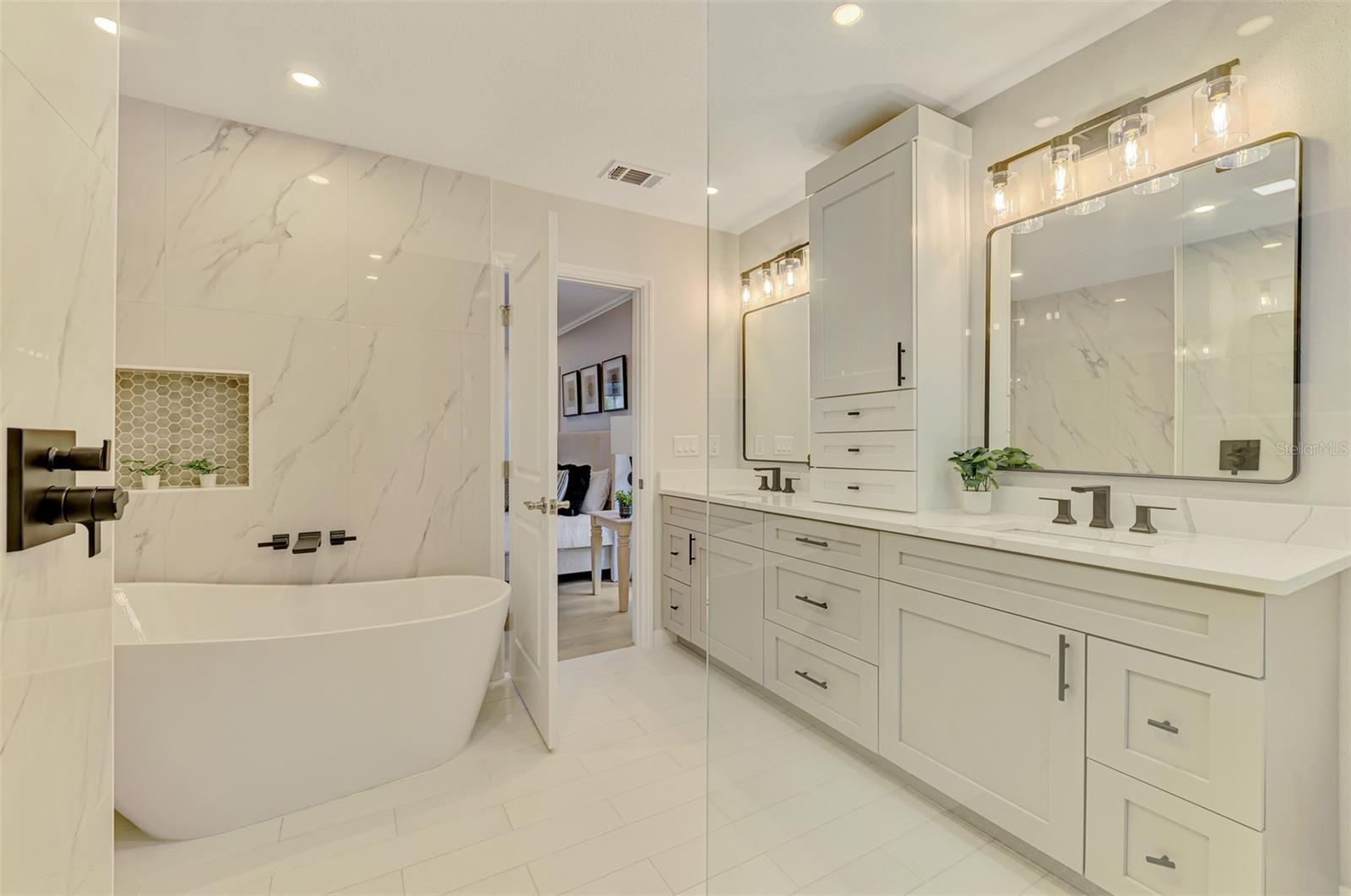 5377 PALOS VERDES DR, SARASOTA, FL, 34231