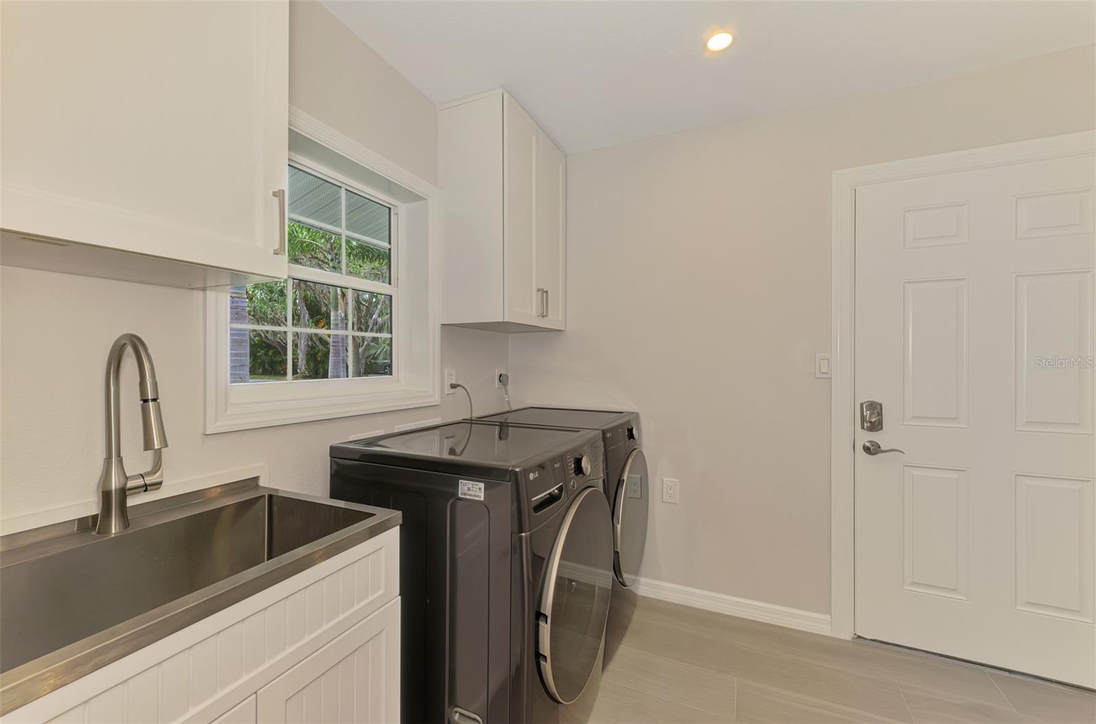 5377 PALOS VERDES DR, SARASOTA, FL, 34231