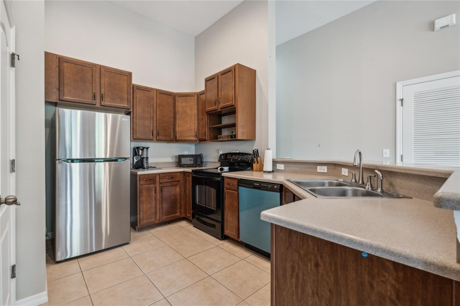 5534 KINGLETHILL DR, LITHIA, FL, 33547