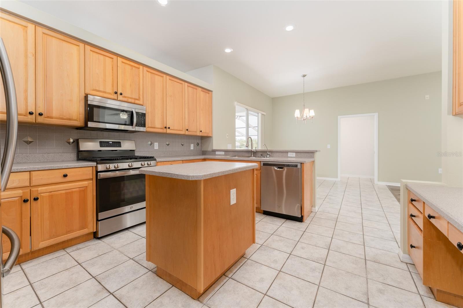 6218 BRIDGEVISTA DR, LITHIA, FL, 33547