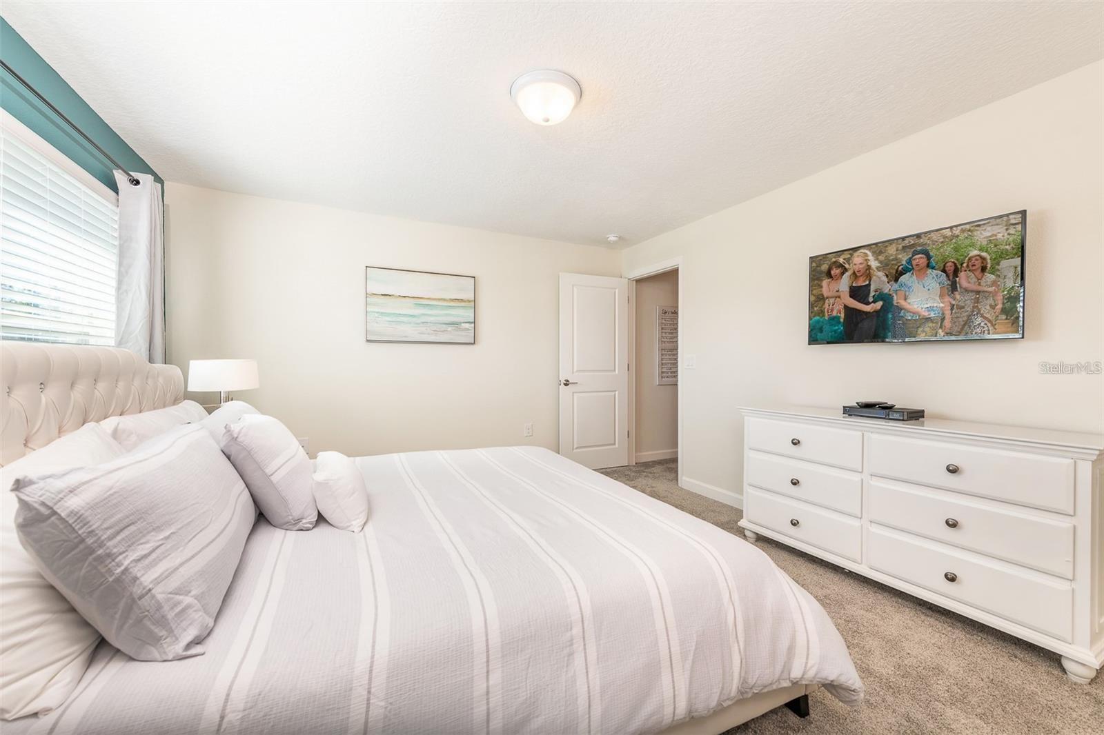8993 CABOT CLIFFS DR, DAVENPORT, FL, 33896