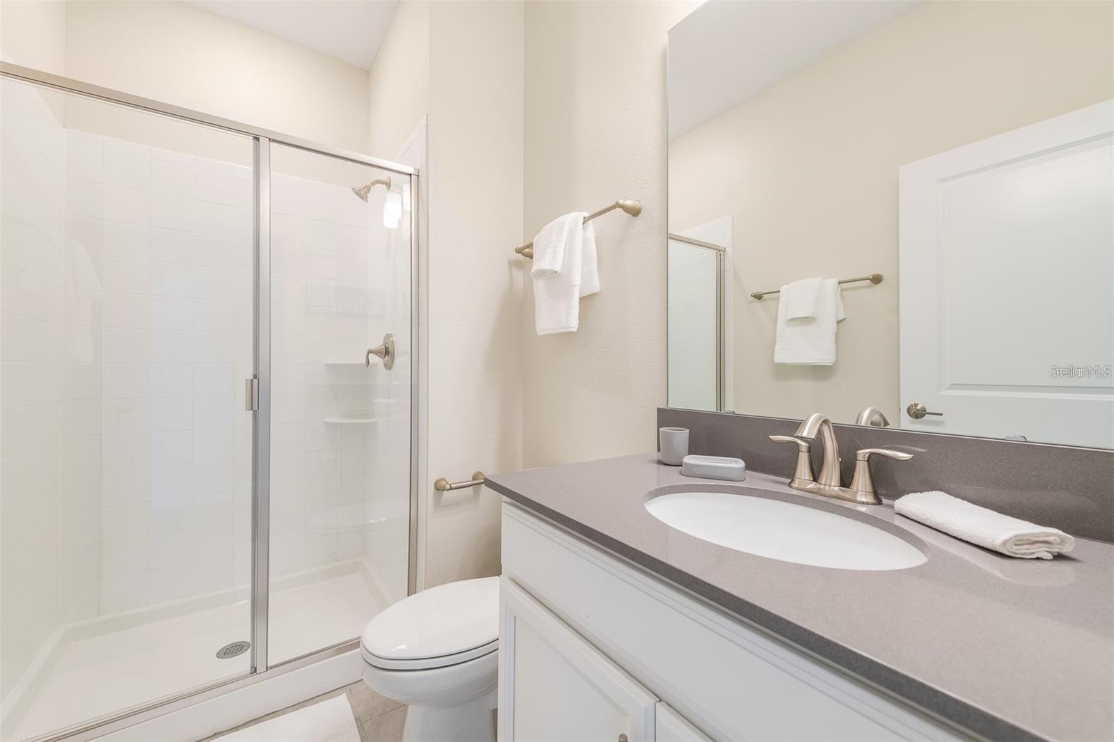 8993 CABOT CLIFFS DR, DAVENPORT, FL, 33896