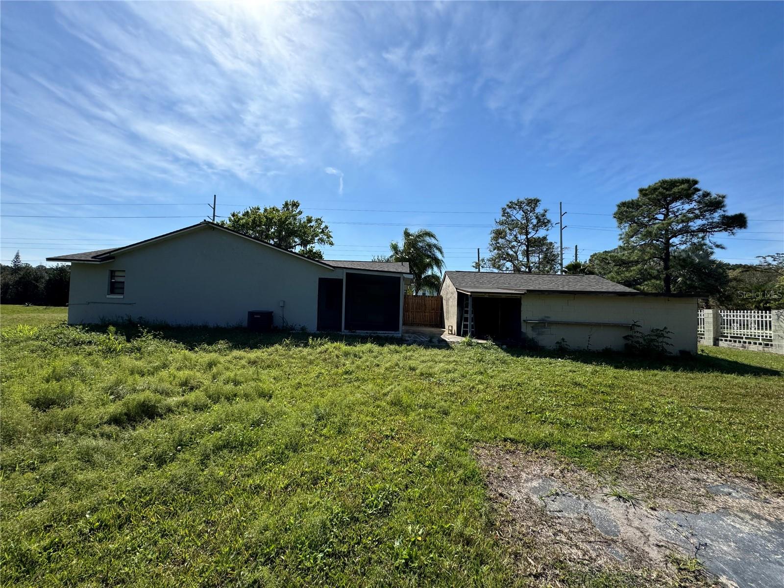 10427 FLOWERS AVE, ORLANDO, FL, 32825