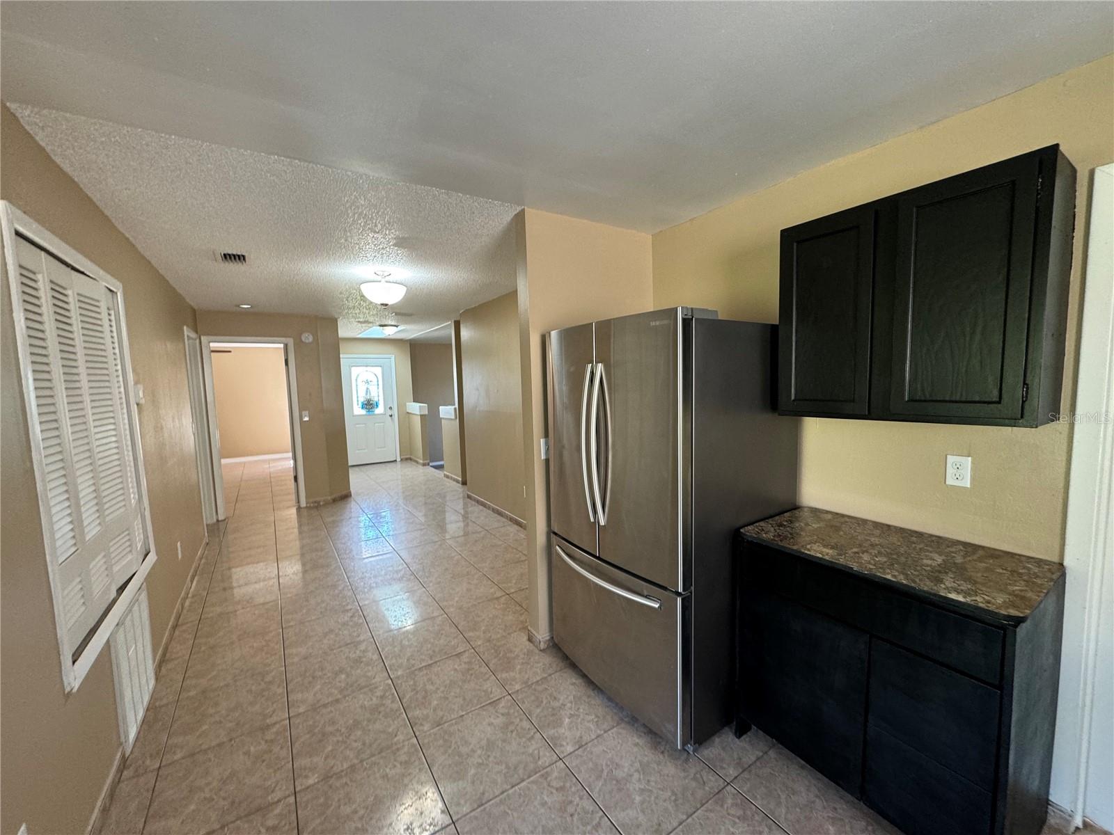 10427 FLOWERS AVE, ORLANDO, FL, 32825