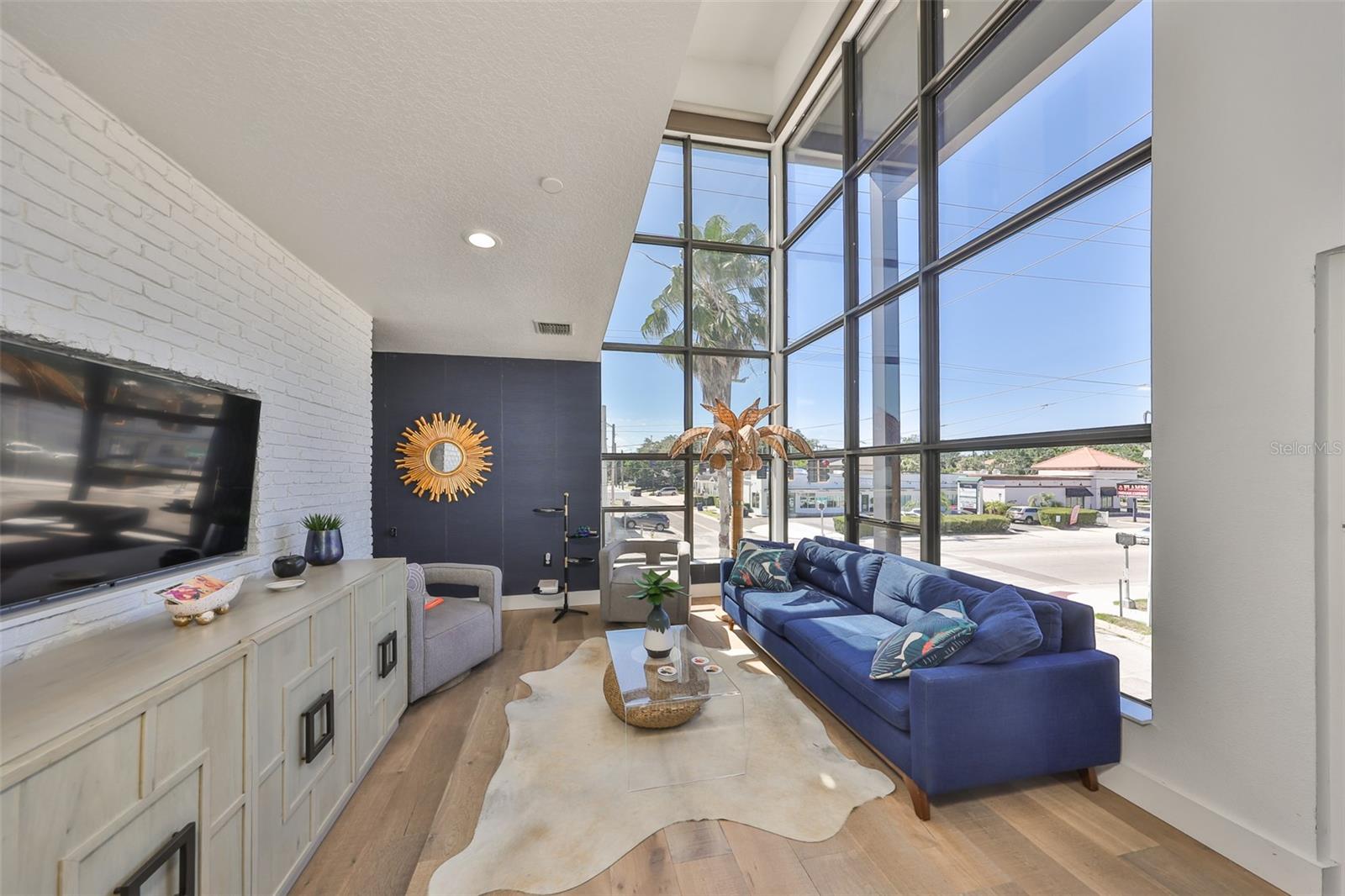 3012 W BARCELONA ST #7, TAMPA, FL, 33629