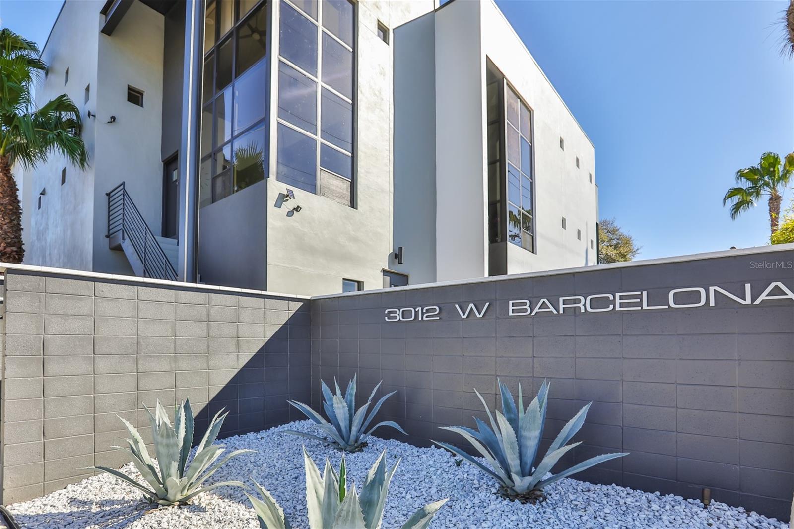 3012 W BARCELONA ST #7, TAMPA, FL, 33629