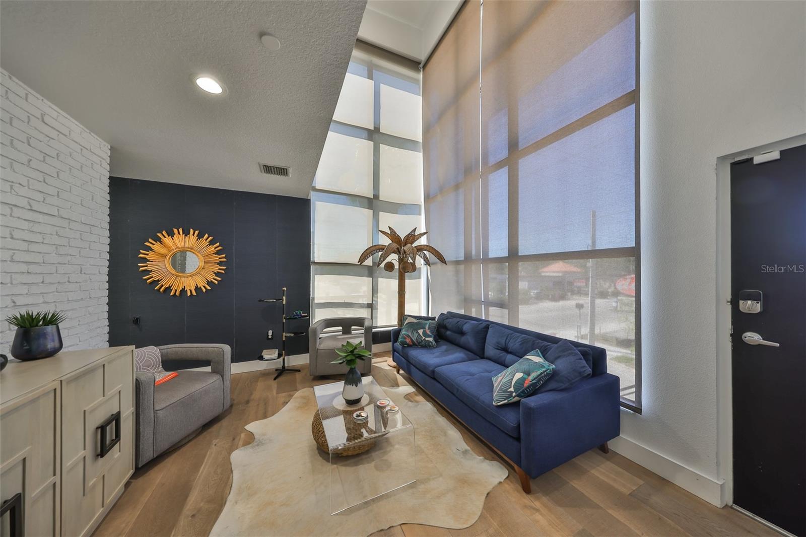 3012 W BARCELONA ST #7, TAMPA, FL, 33629
