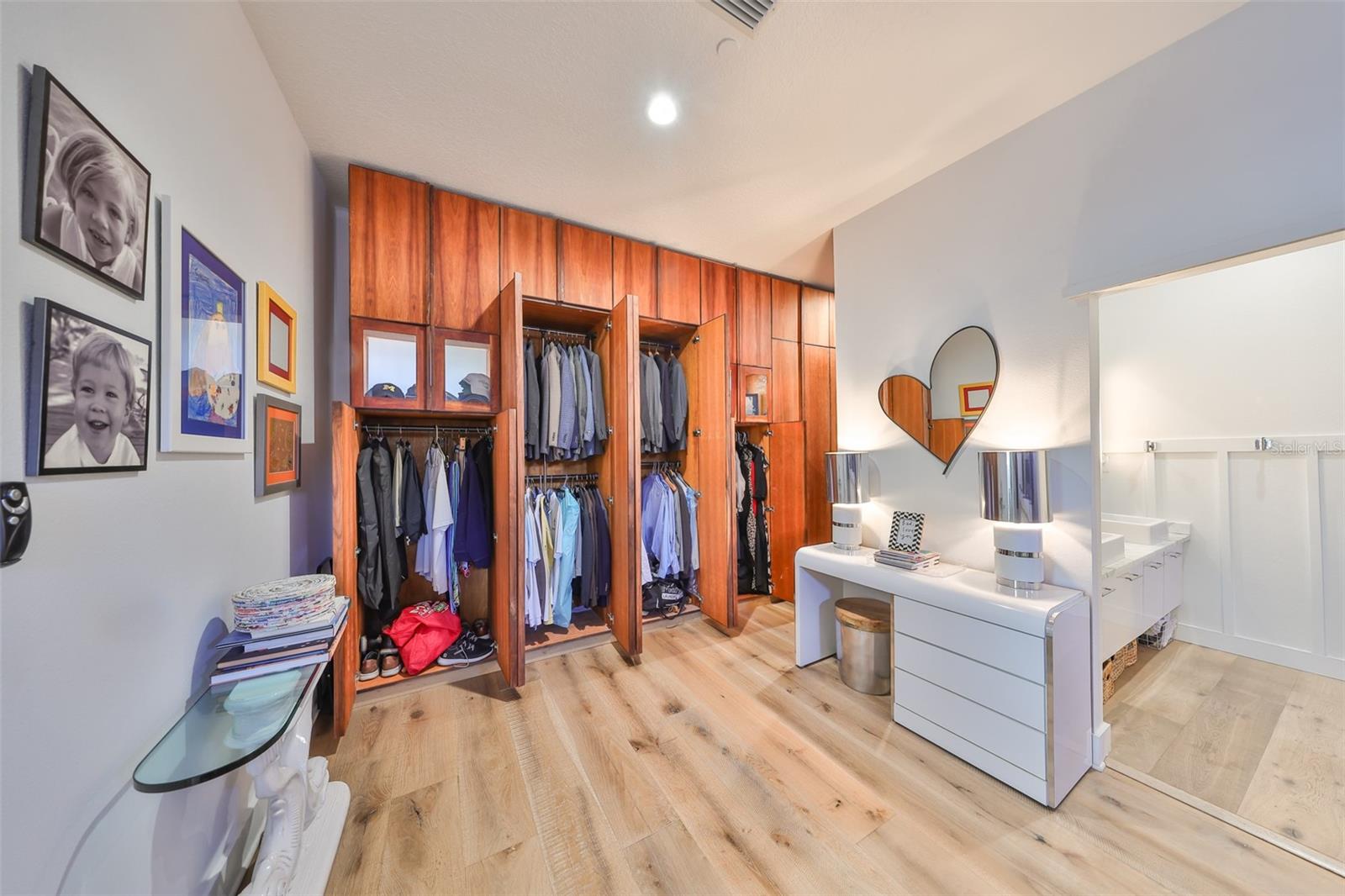 3012 W BARCELONA ST #7, TAMPA, FL, 33629