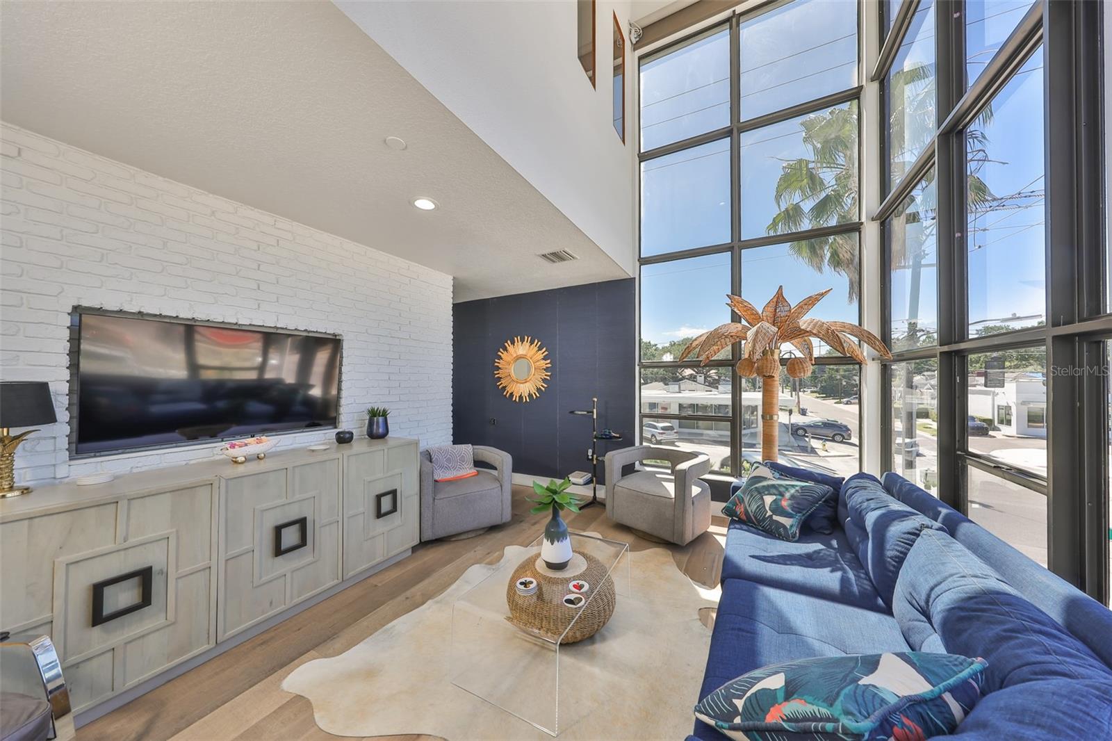 3012 W BARCELONA ST #7, TAMPA, FL, 33629