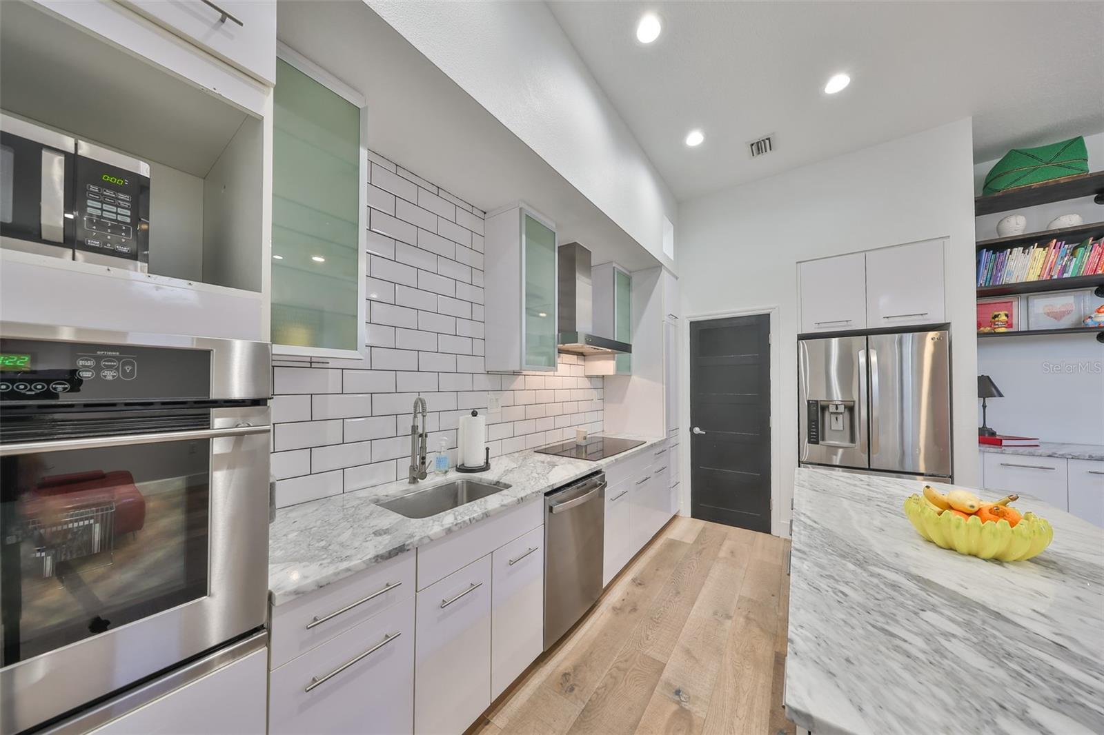 3012 W BARCELONA ST #7, TAMPA, FL, 33629