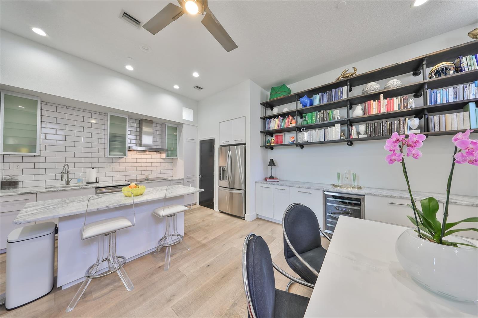 3012 W BARCELONA ST #7, TAMPA, FL, 33629