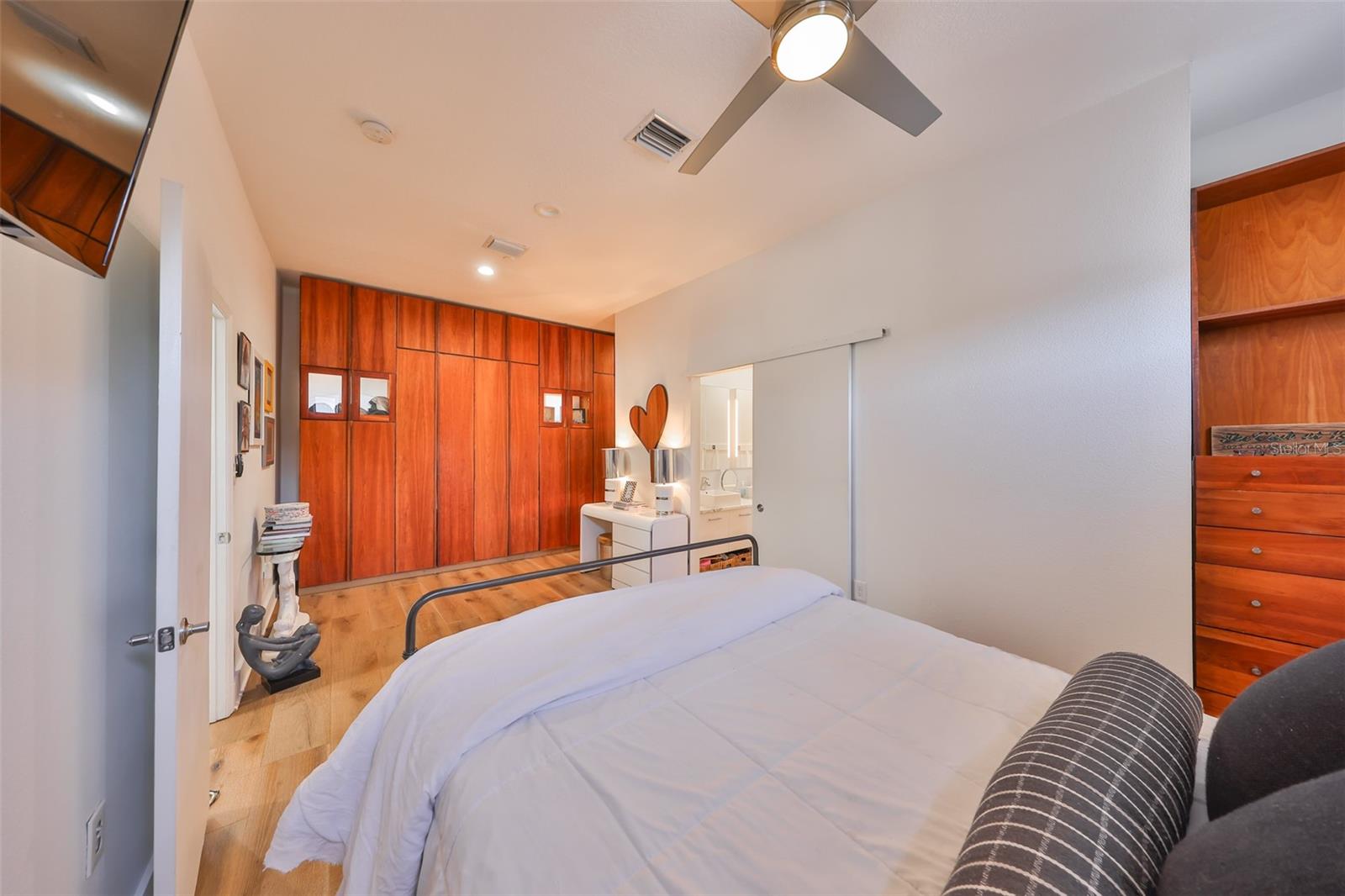 3012 W BARCELONA ST #7, TAMPA, FL, 33629