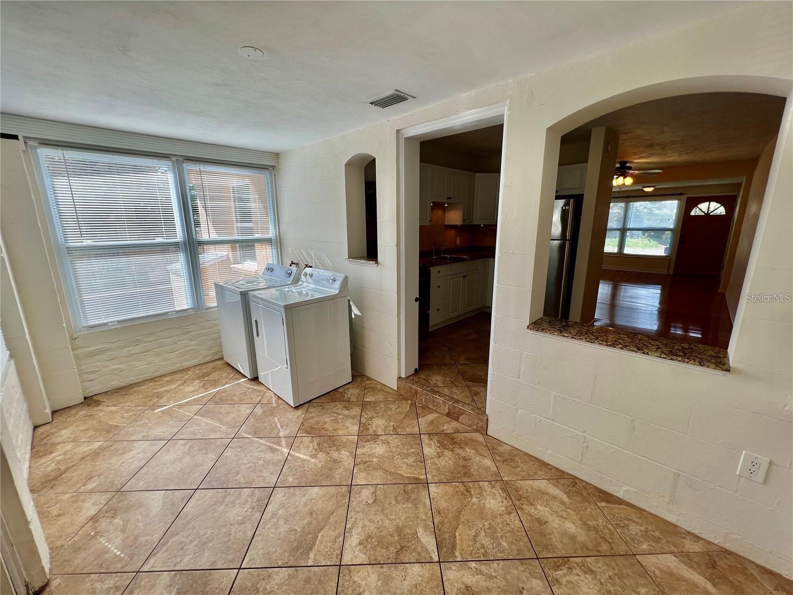 135 RICARDO WAY NE #1, ST PETERSBURG, FL, 33704