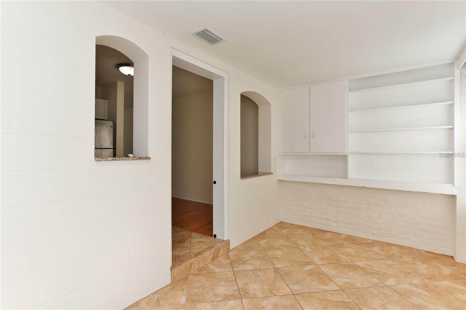 135 RICARDO WAY NE #1, ST PETERSBURG, FL, 33704