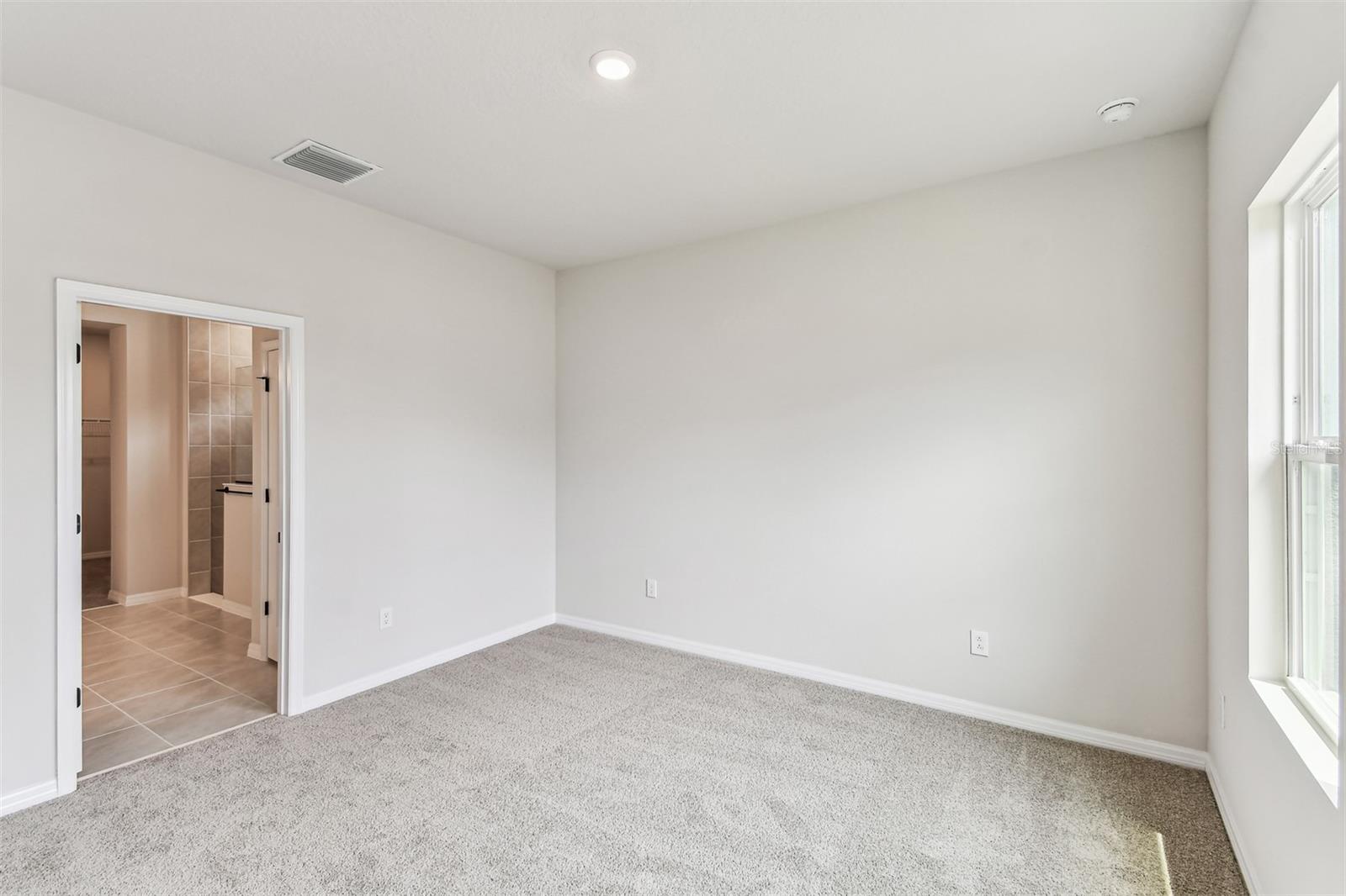 6051 SACRED OAK AVE, MOUNT DORA, FL, 32757