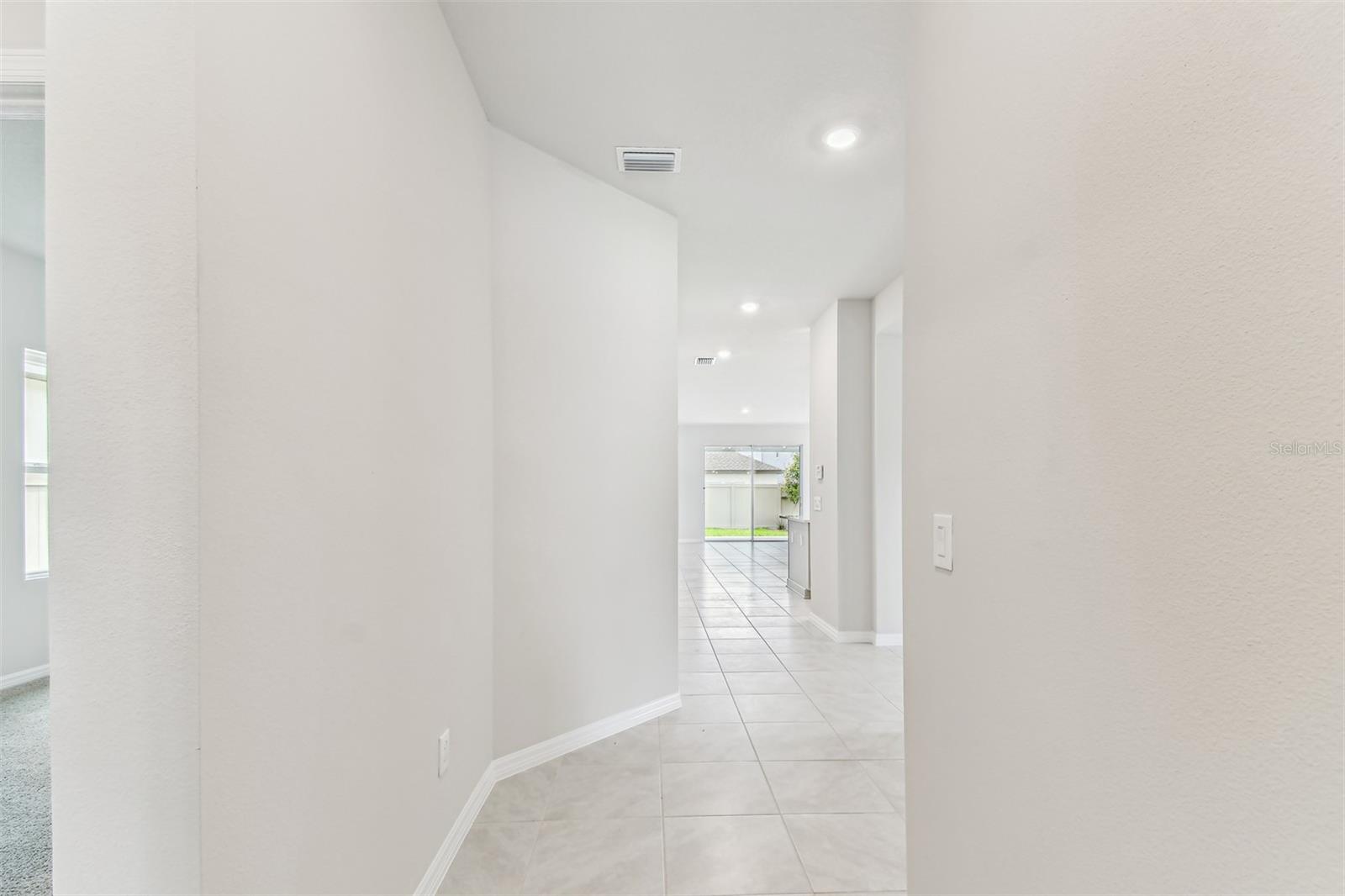 6051 SACRED OAK AVE, MOUNT DORA, FL, 32757