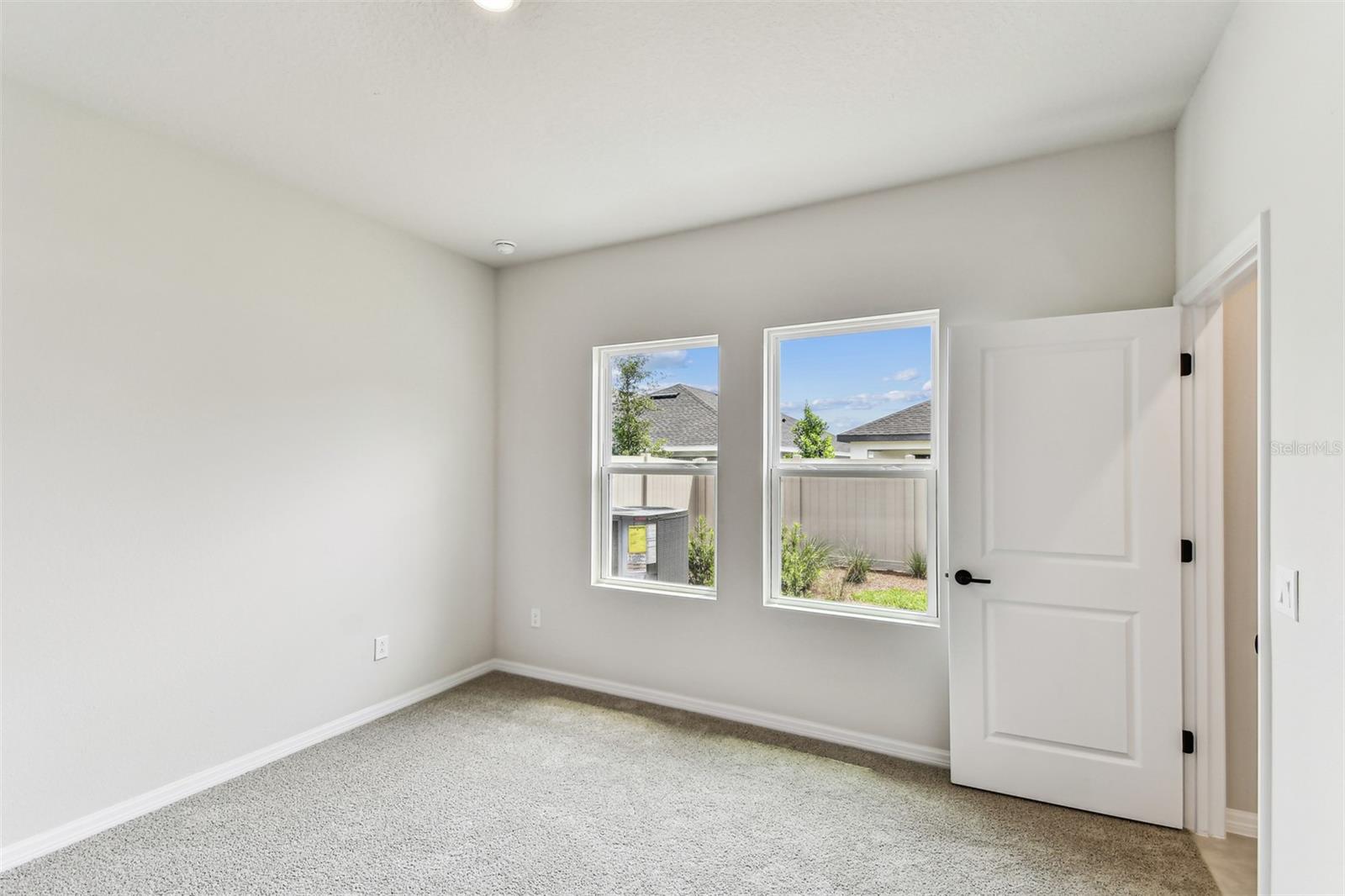6051 SACRED OAK AVE, MOUNT DORA, FL, 32757