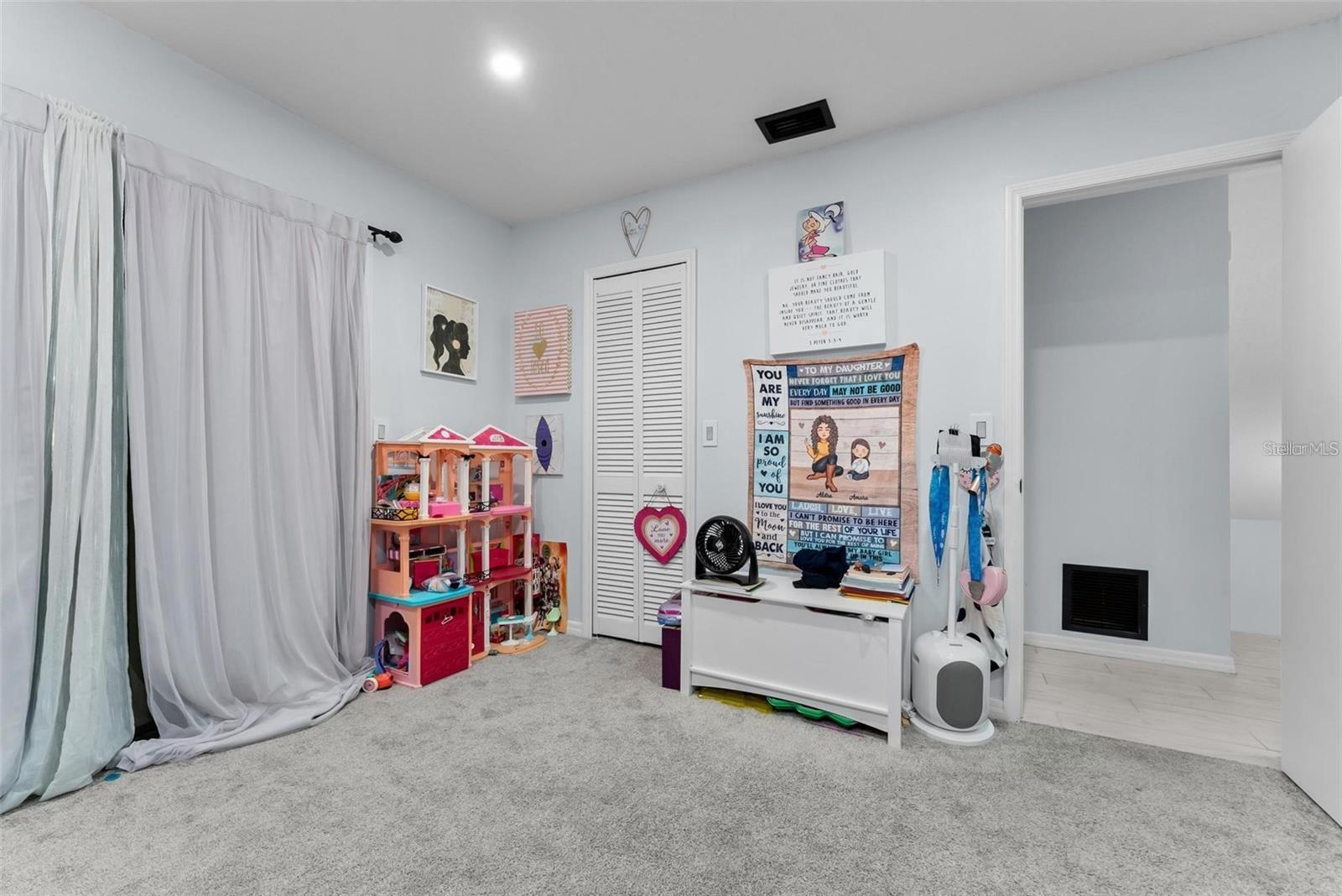 302 HERMITS TRL, ALTAMONTE SPRINGS, FL, 32701