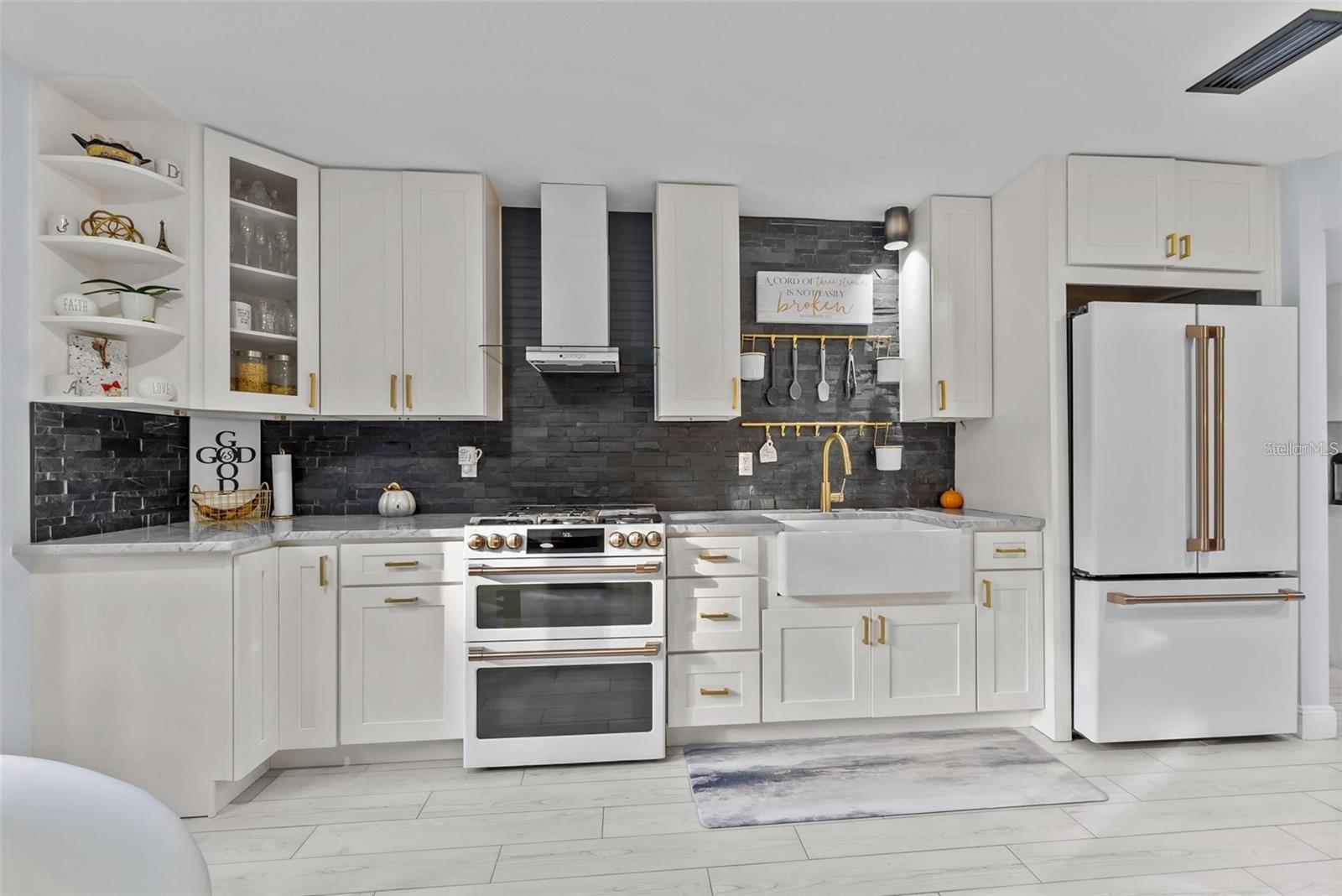 302 HERMITS TRL, ALTAMONTE SPRINGS, FL, 32701