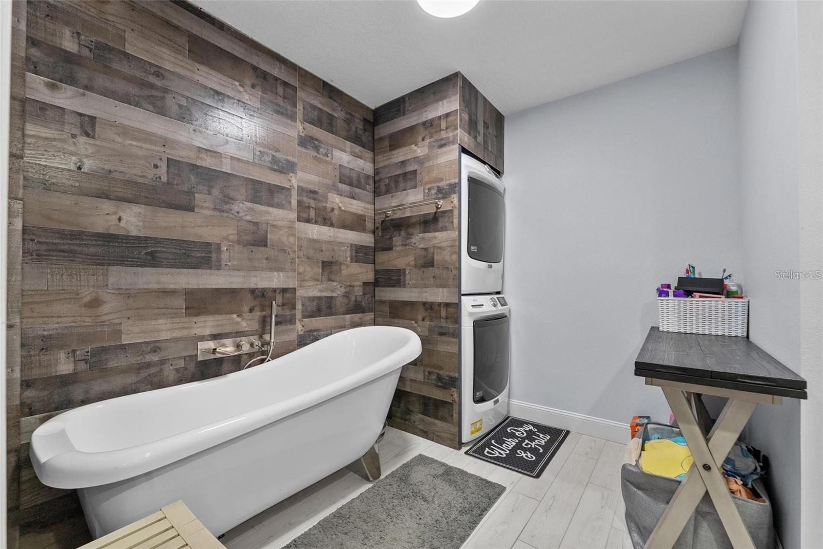 302 HERMITS TRL, ALTAMONTE SPRINGS, FL, 32701