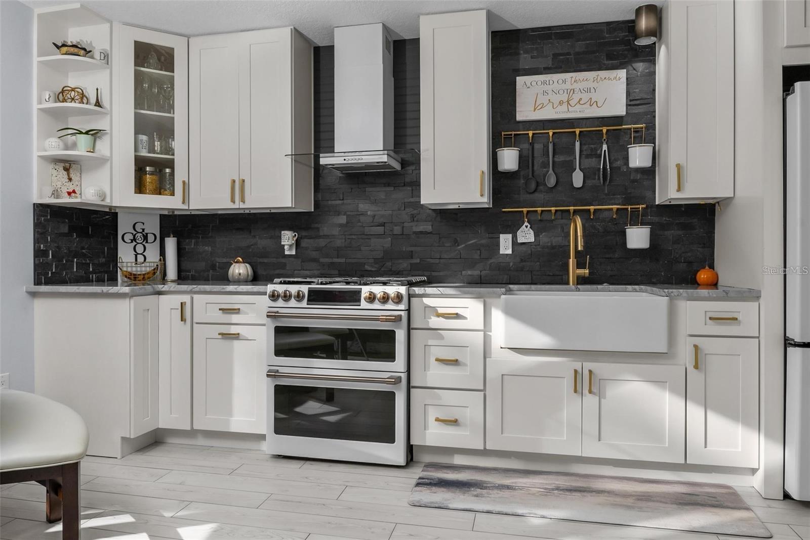 302 HERMITS TRL, ALTAMONTE SPRINGS, FL, 32701