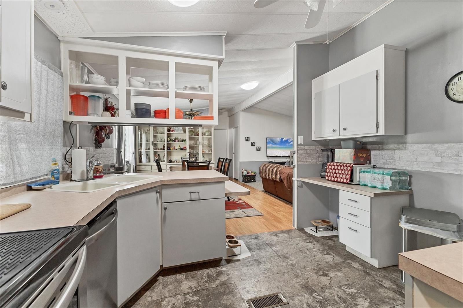 6710 36TH AVE E #322, PALMETTO, FL, 34221