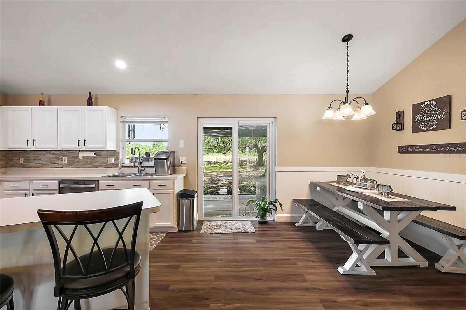 529 ED DOUGLAS RD, GROVELAND, FL, 34736