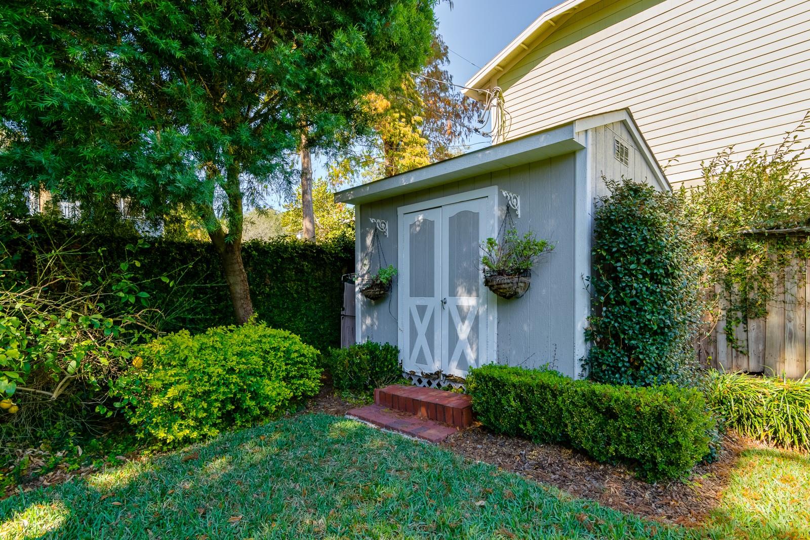 827 S DELAWARE AVE, TAMPA, FL, 33606