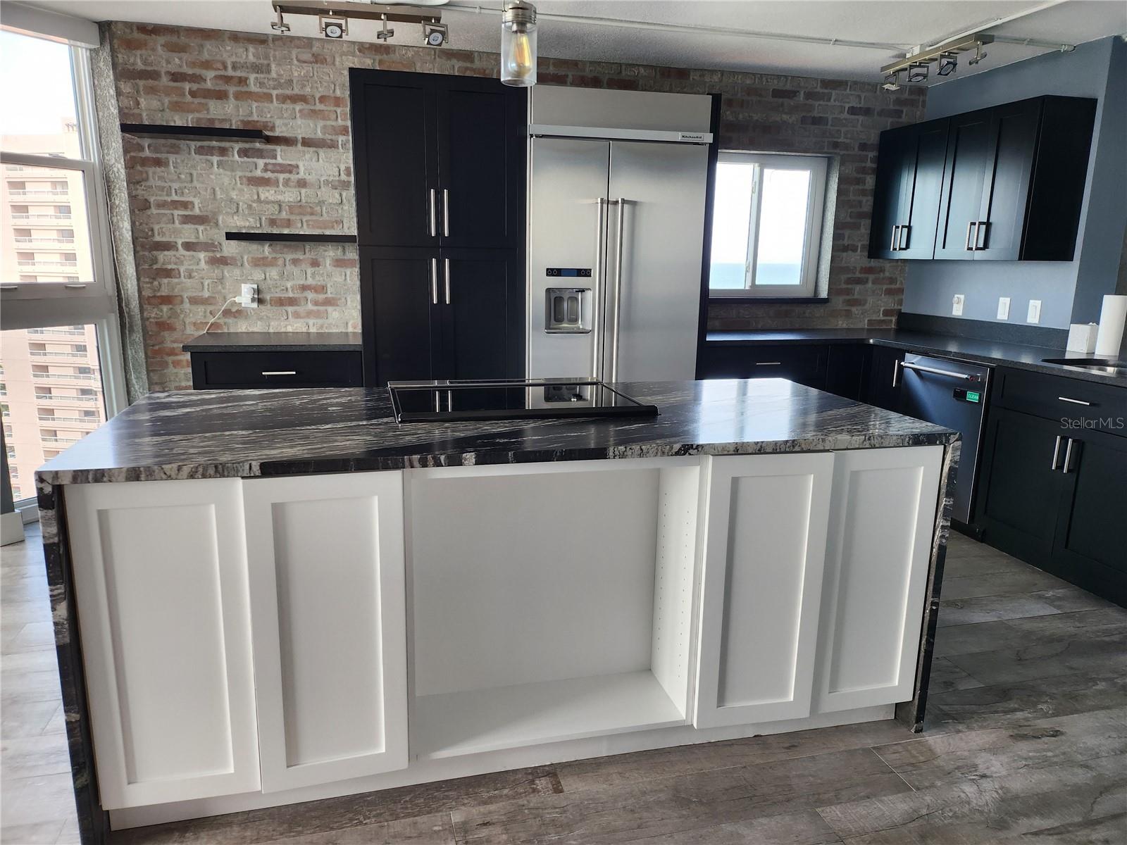 1290 GULF BLVD #1701, CLEARWATER BEACH, FL, 33767