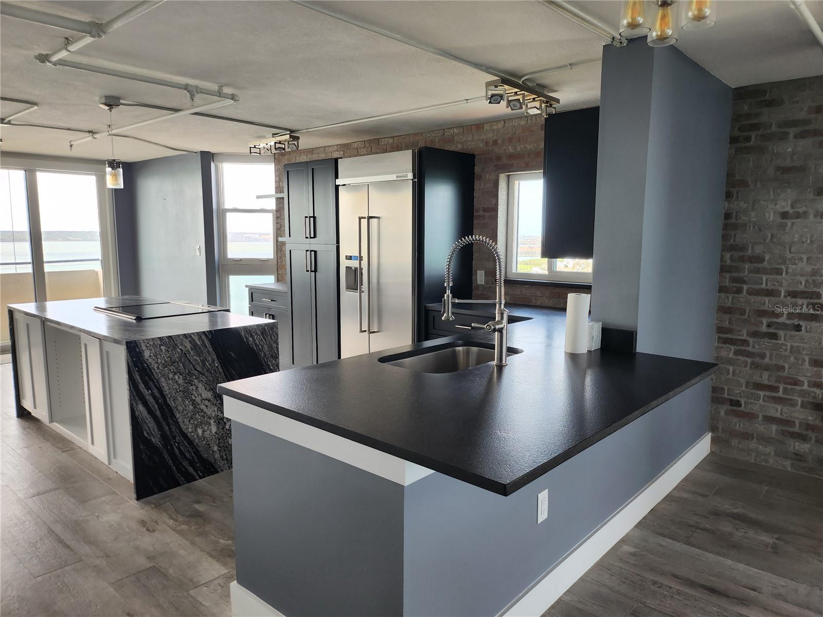 1290 GULF BLVD #1701, CLEARWATER BEACH, FL, 33767