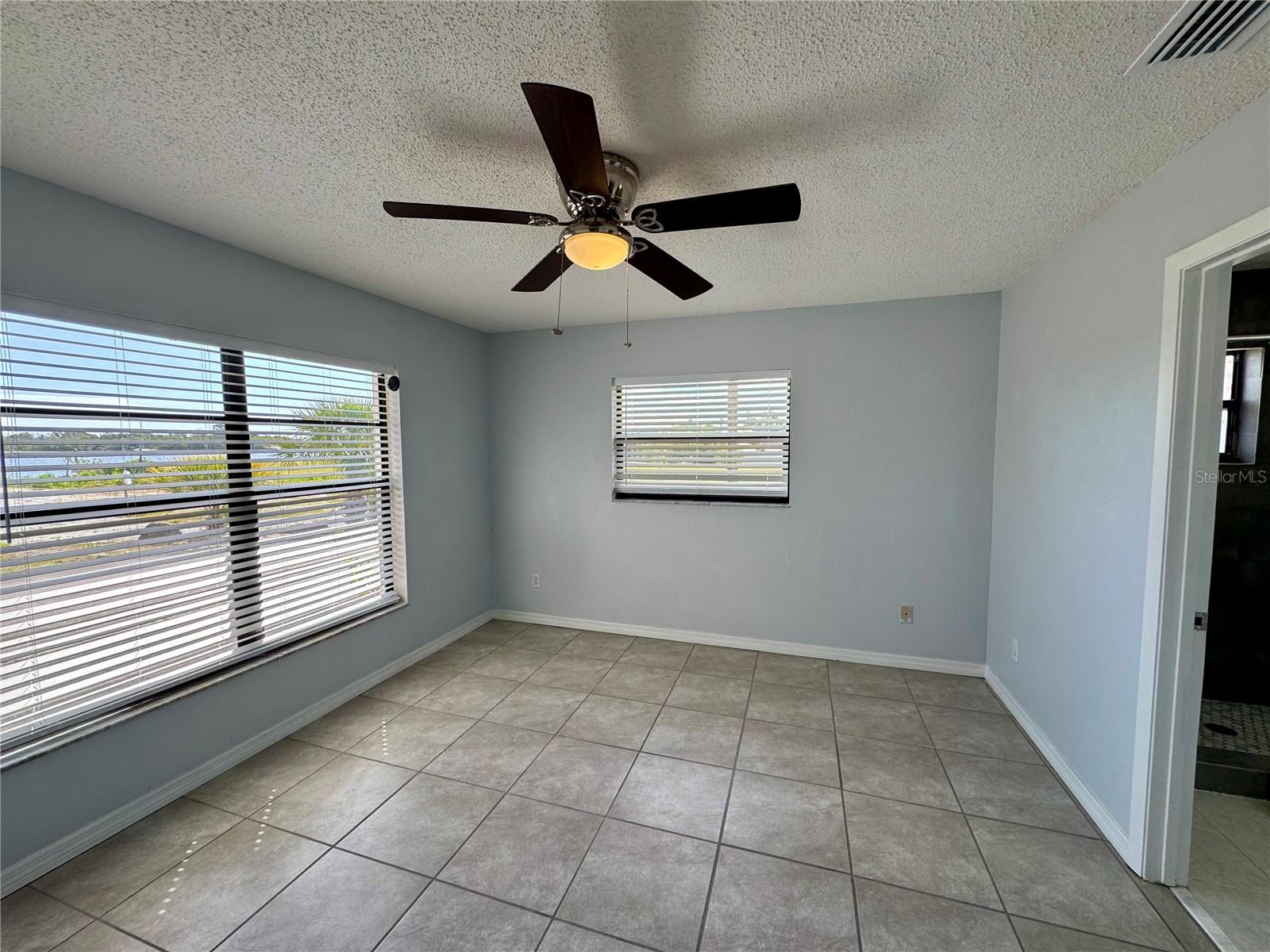 1915 S RIVERSIDE DR #2, EDGEWATER, FL, 32141