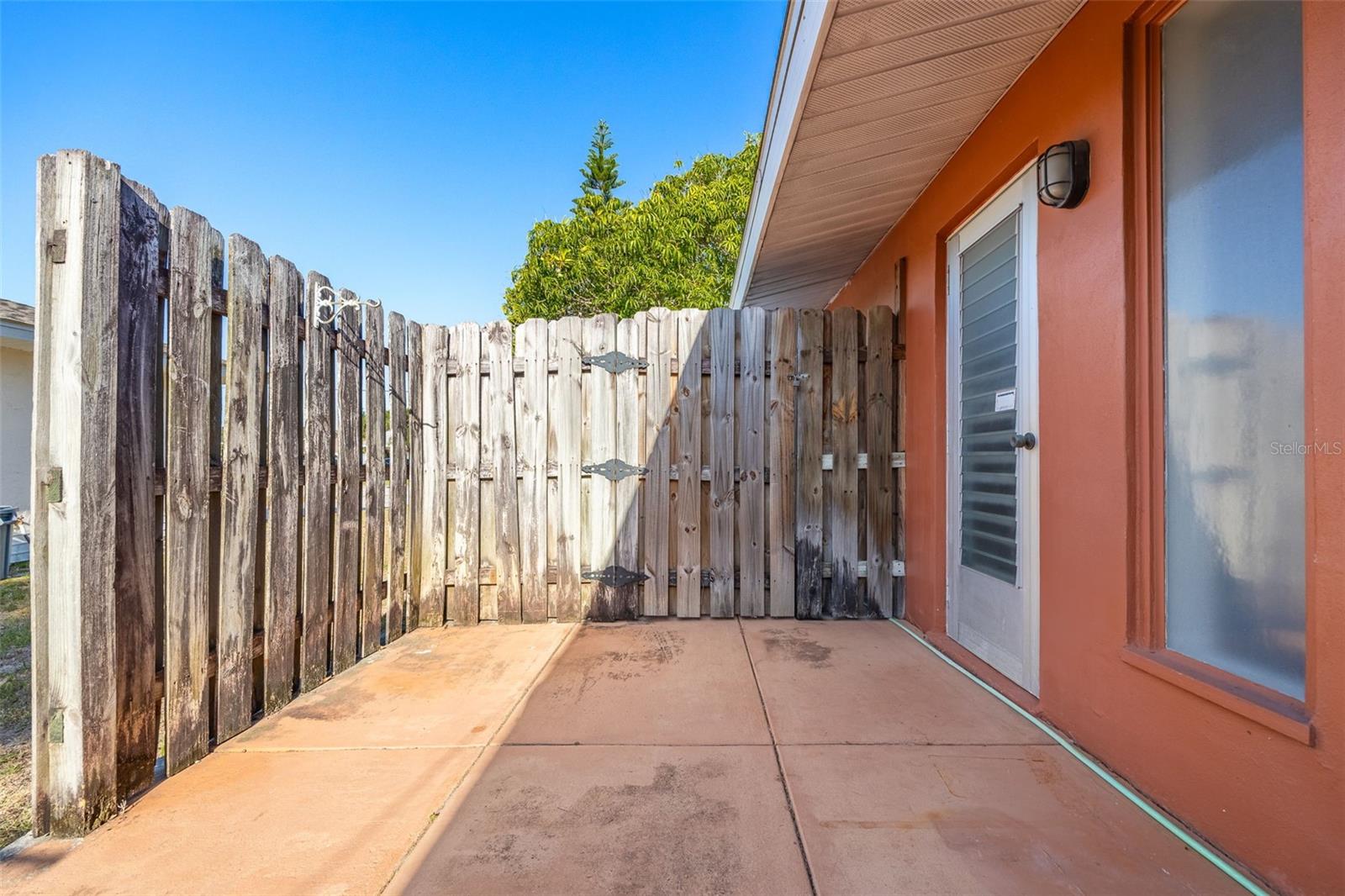 1434 BEACON DR, PORT CHARLOTTE, FL, 33952