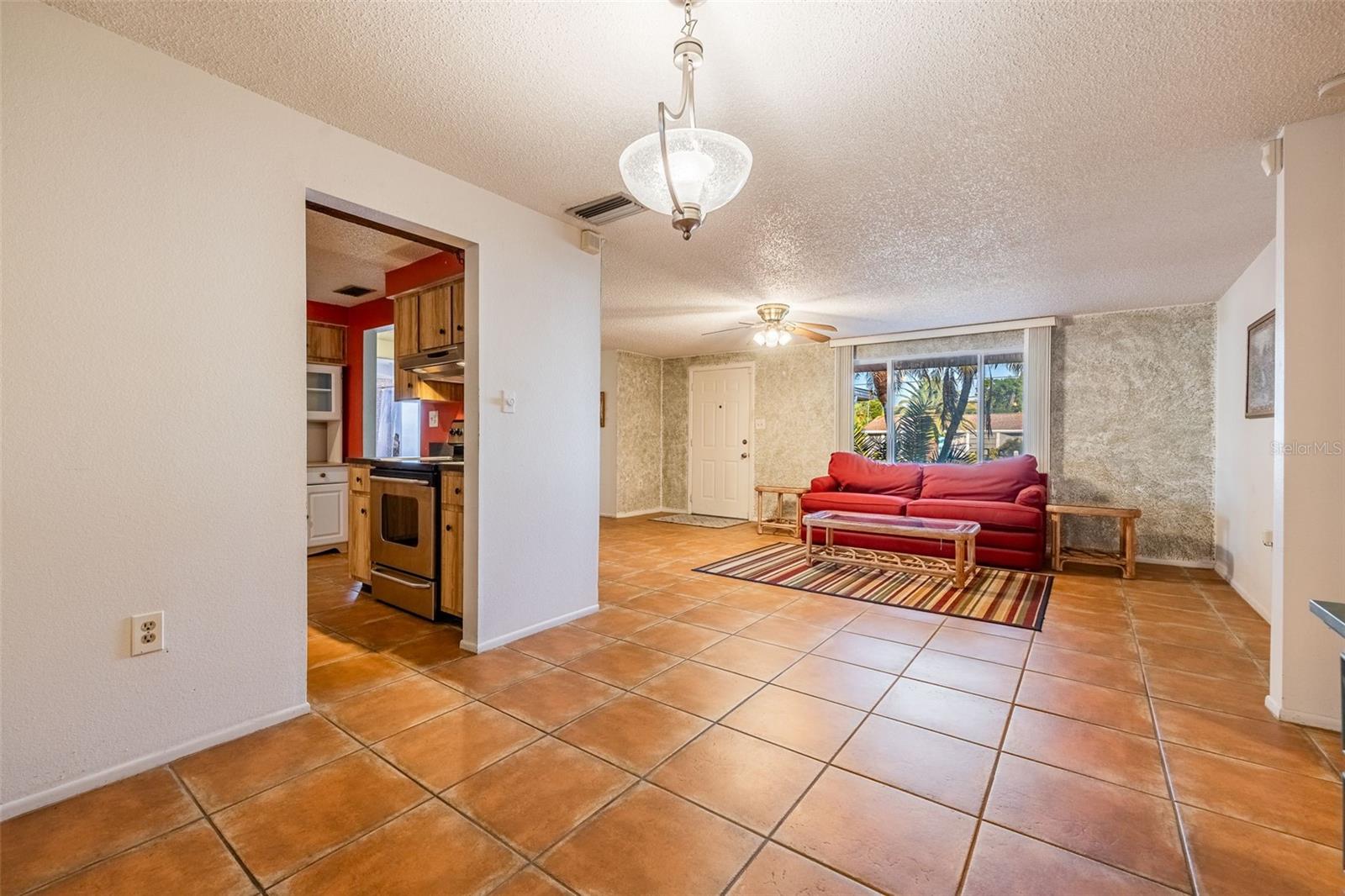 1434 BEACON DR, PORT CHARLOTTE, FL, 33952