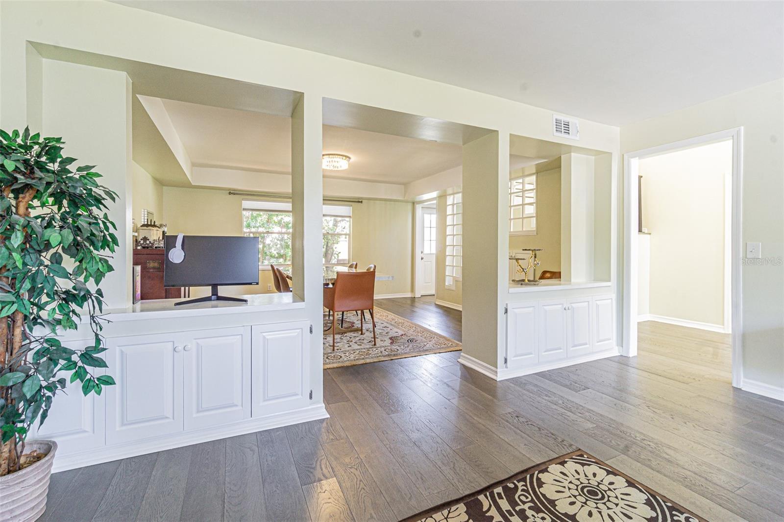 2114 S VENUS ST, TAMPA, FL, 33629