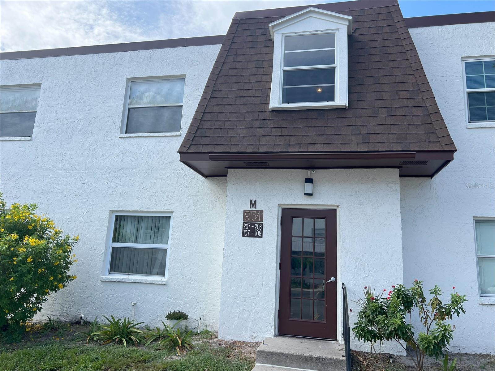 9134 TUDOR DR #M107, TAMPA, FL, 33615